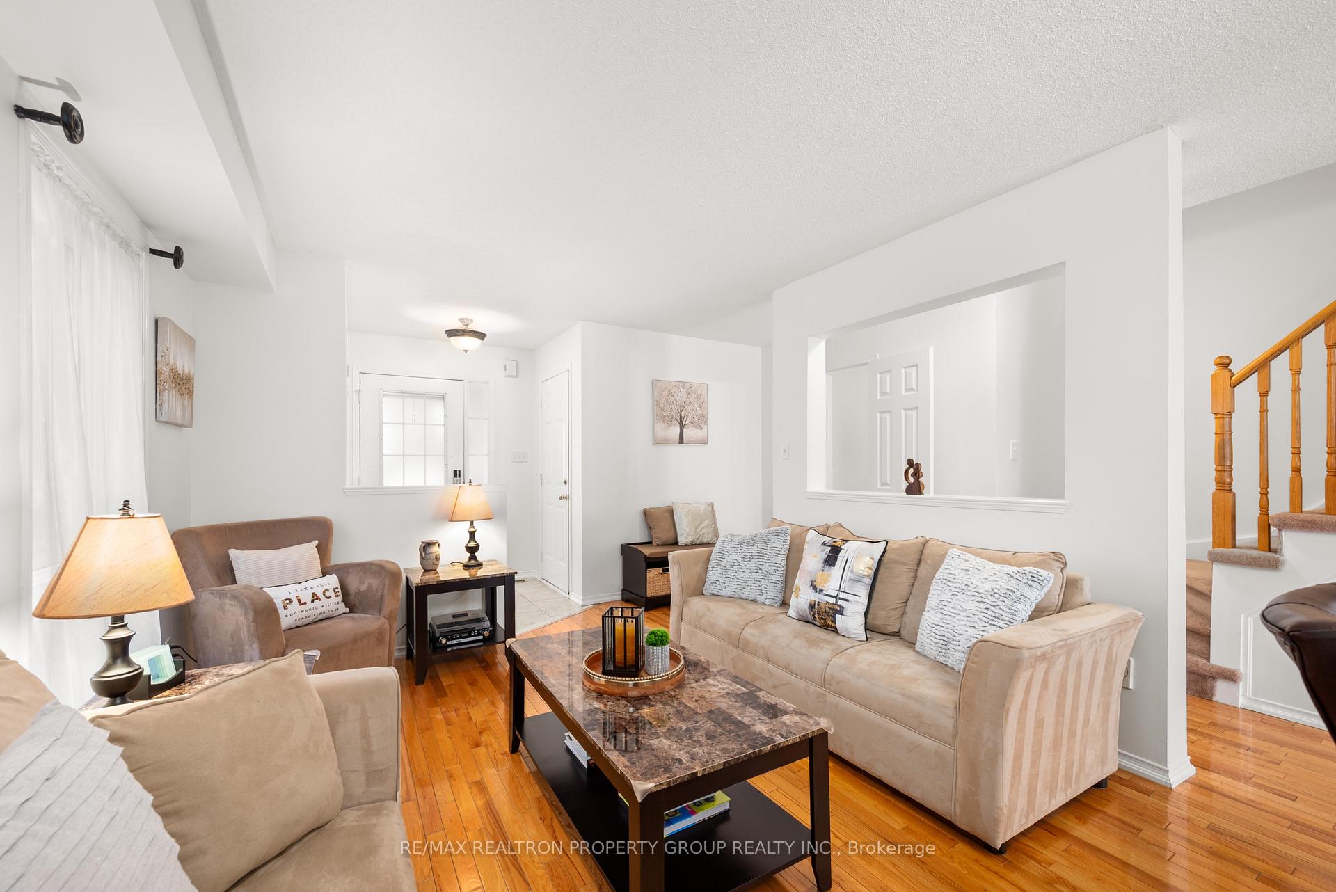 Photo 7 of 562 Pelletier Court, Newmarket, Stonehaven-Wyndham — HOMEH