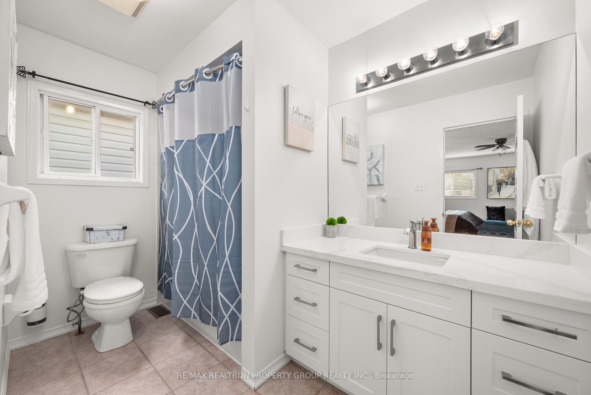Photo 16 of 562 Pelletier Court, Newmarket, Stonehaven-Wyndham — HOMEH