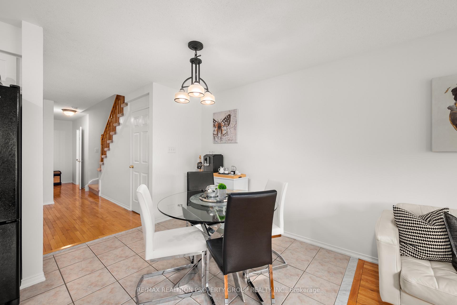 Photo 29 of 562 Pelletier Court, Newmarket, Stonehaven-Wyndham — HOMEH