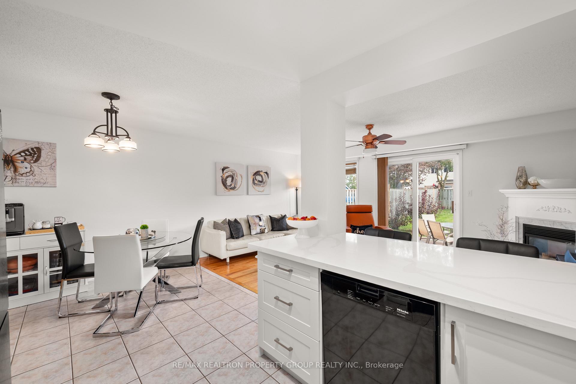 Photo 33 of 562 Pelletier Court, Newmarket, Stonehaven-Wyndham — HOMEH