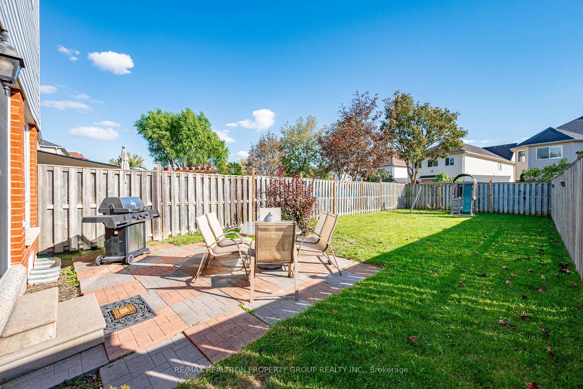 Photo 42 of 562 Pelletier Court, Newmarket, Stonehaven-Wyndham — HOMEH