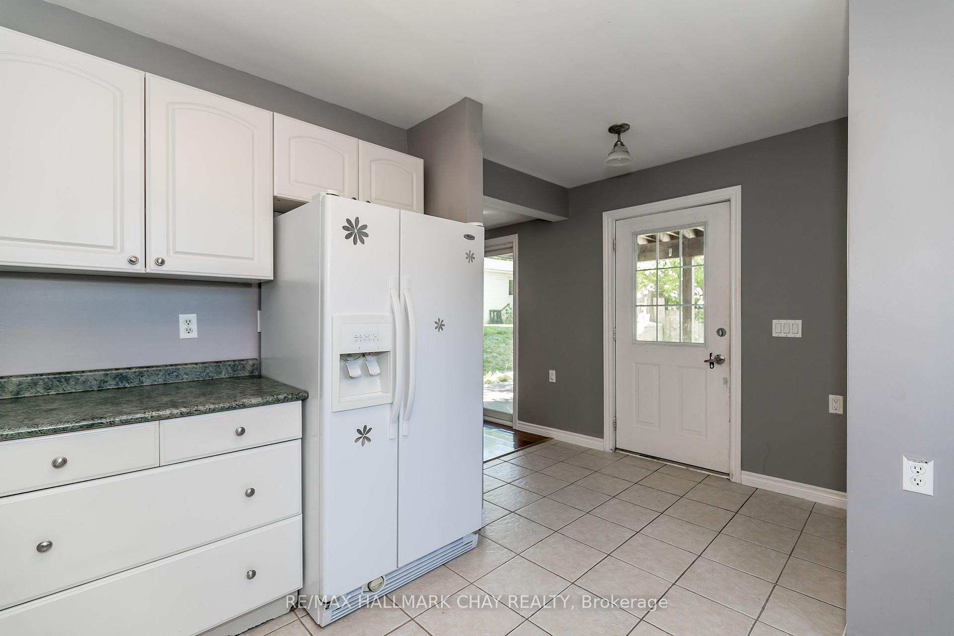 Photo 39 of 226 Queen Street, Midland — HOMEH