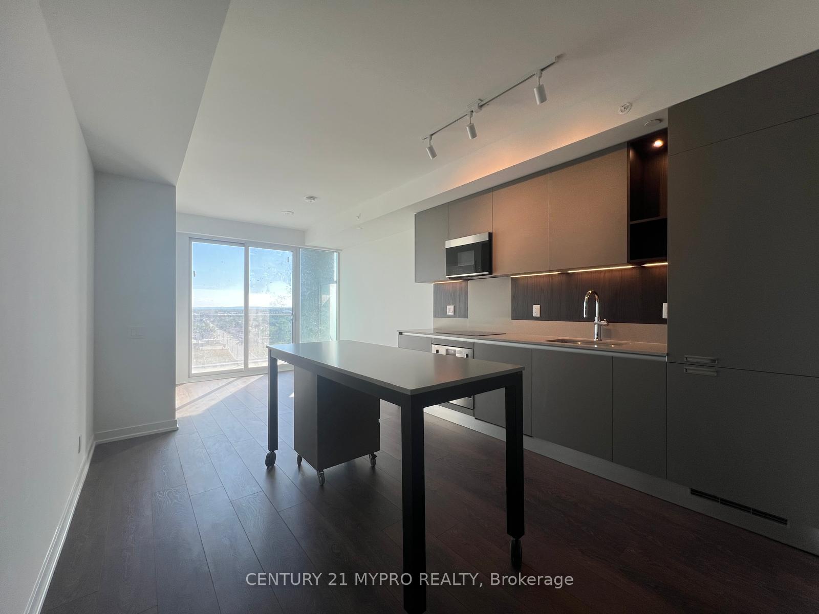 Photo 8 of Unit 1412, 39 Mary Street, Barrie, City Centre — HOMEH