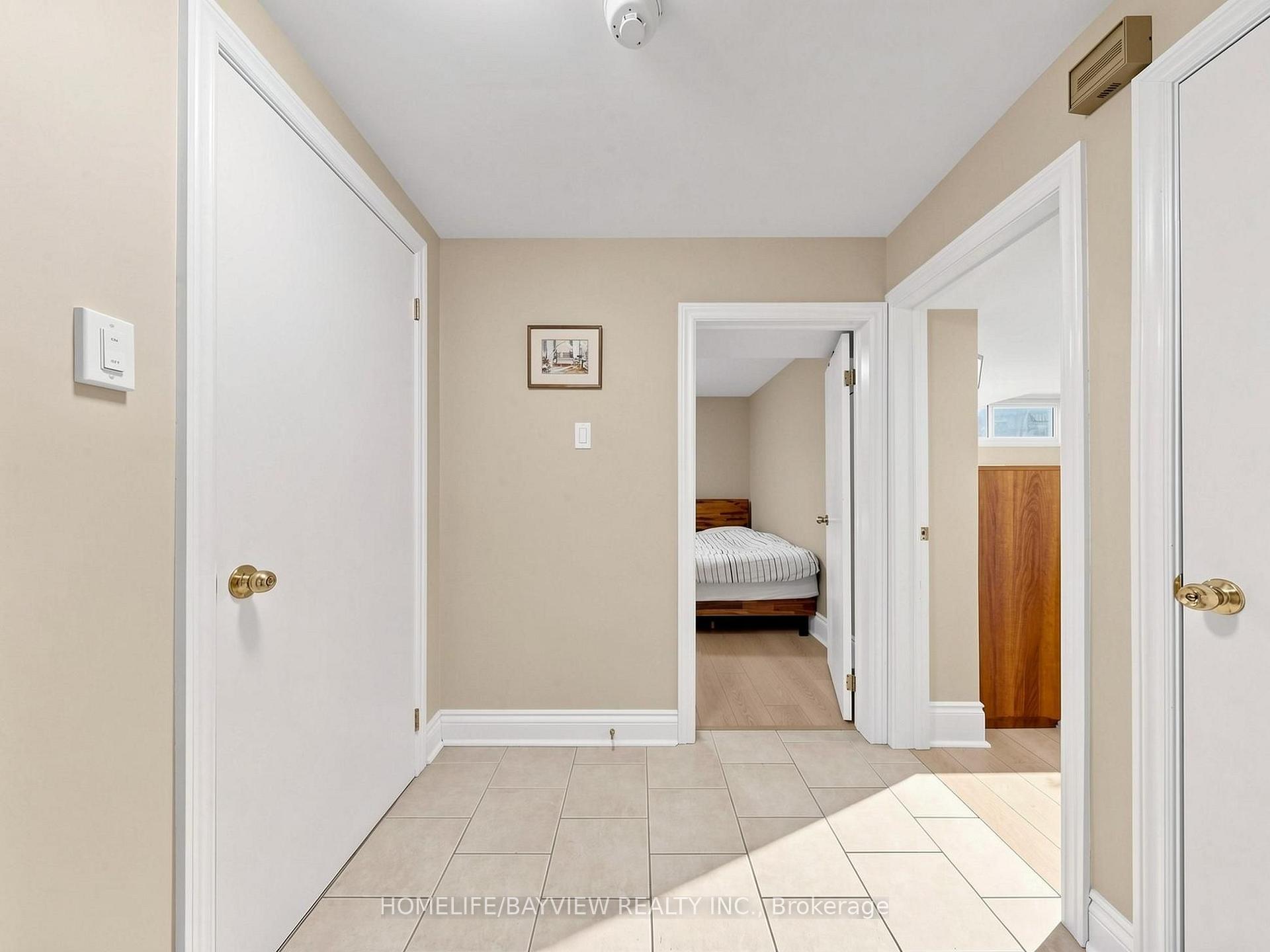 Photo 8 of 39 Shenstone(Basement) Road, North York, Westminster-Branson — HOMEH