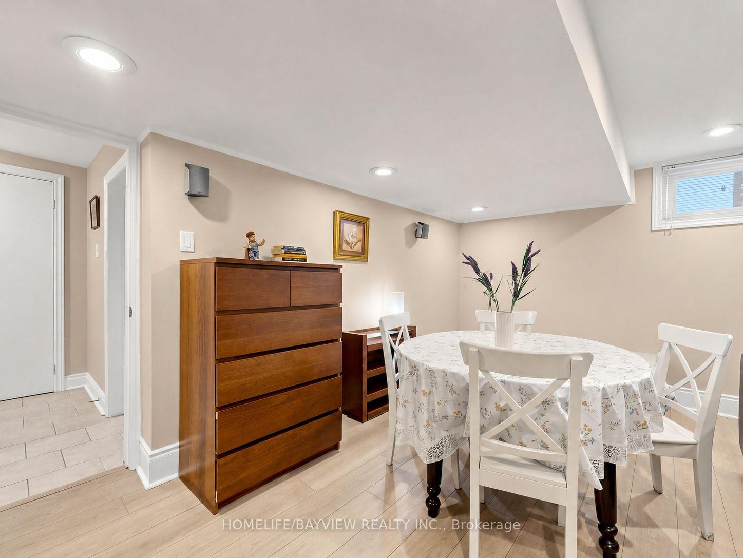 Photo 10 of 39 Shenstone(Basement) Road, North York, Westminster-Branson — HOMEH