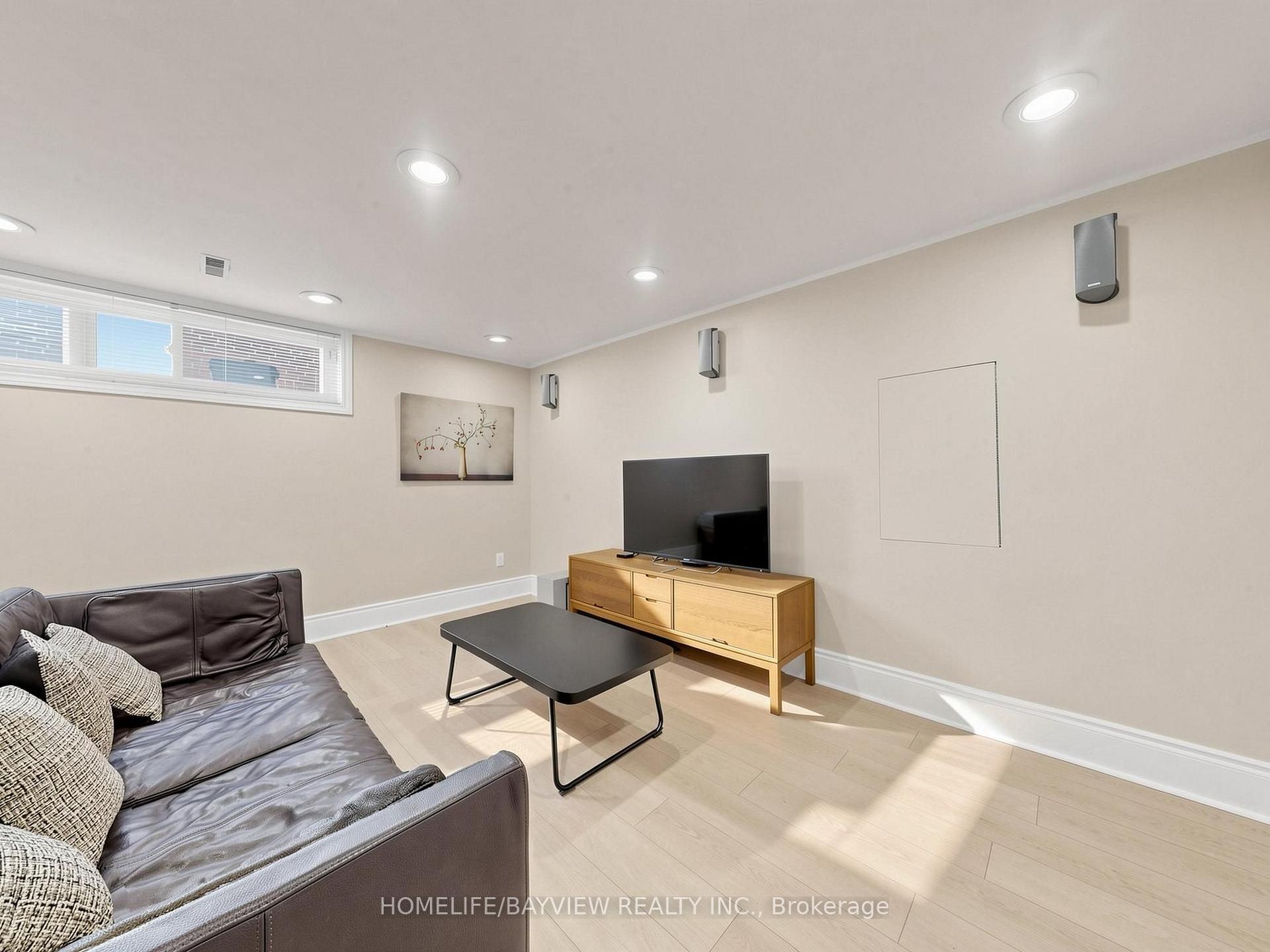 Photo 16 of 39 Shenstone(Basement) Road, North York, Westminster-Branson — HOMEH