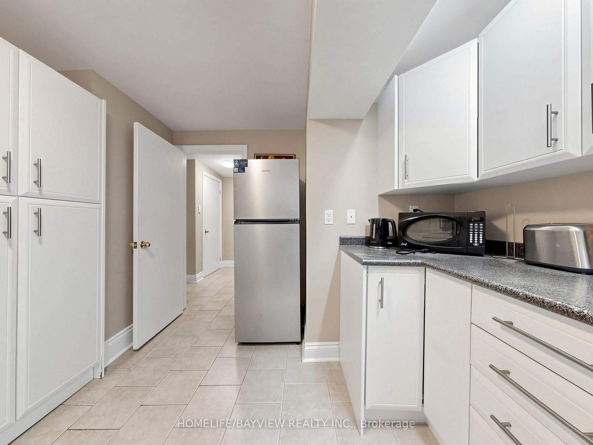 Photo 23 of 39 Shenstone(Basement) Road, North York, Westminster-Branson — HOMEH