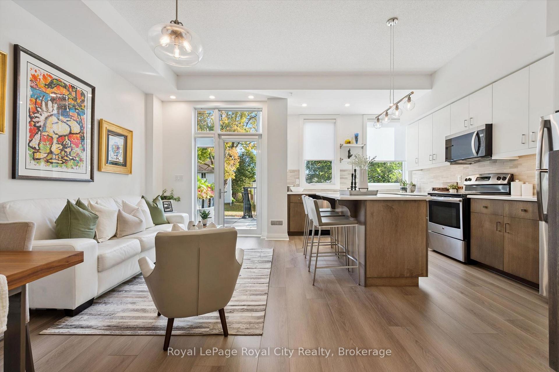 Photo 10 of Unit AT7, 53 Arthur Street S, Guelph, St. Patrick's Ward — HOMEH