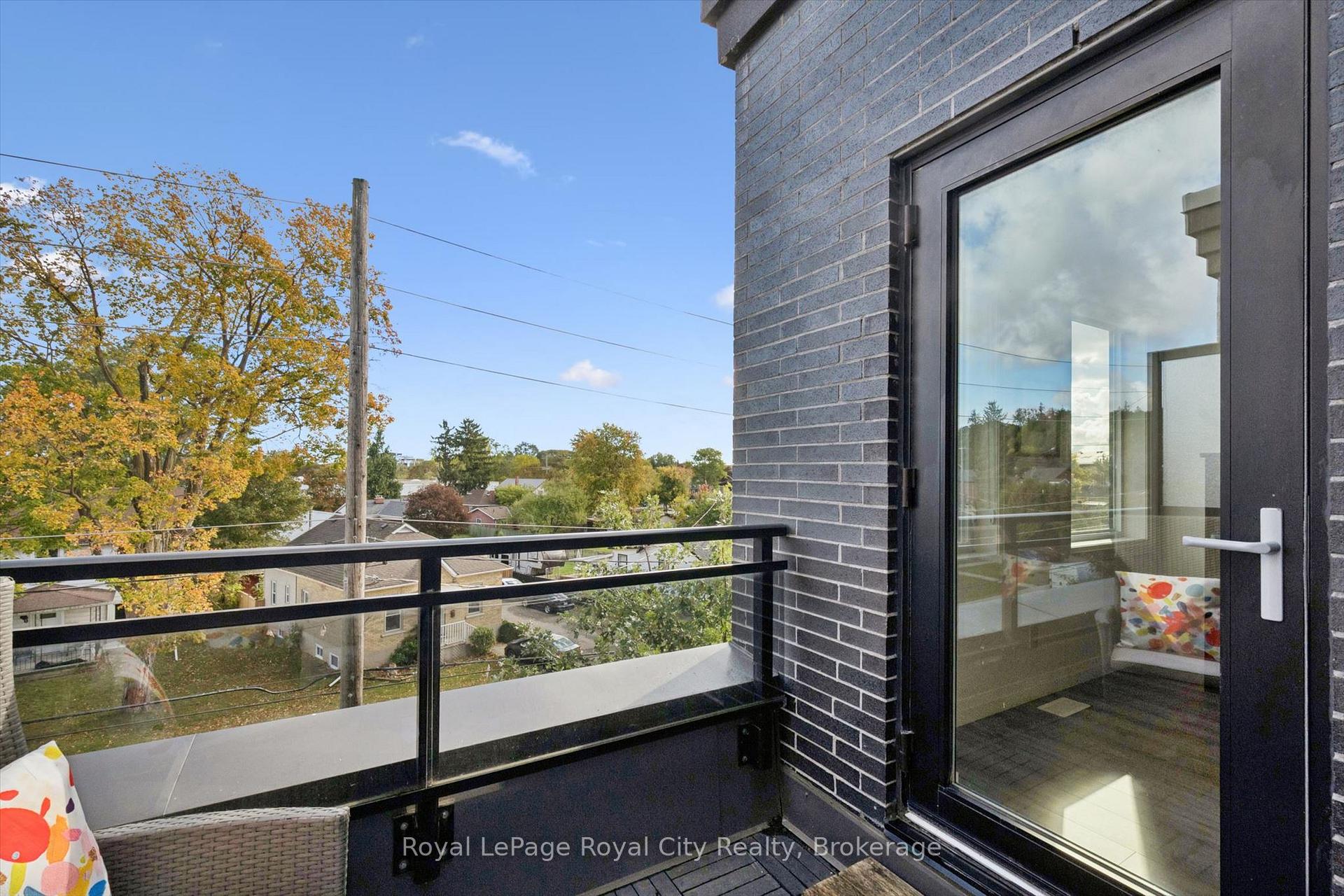 Photo 33 of Unit AT7, 53 Arthur Street S, Guelph, St. Patrick's Ward — HOMEH