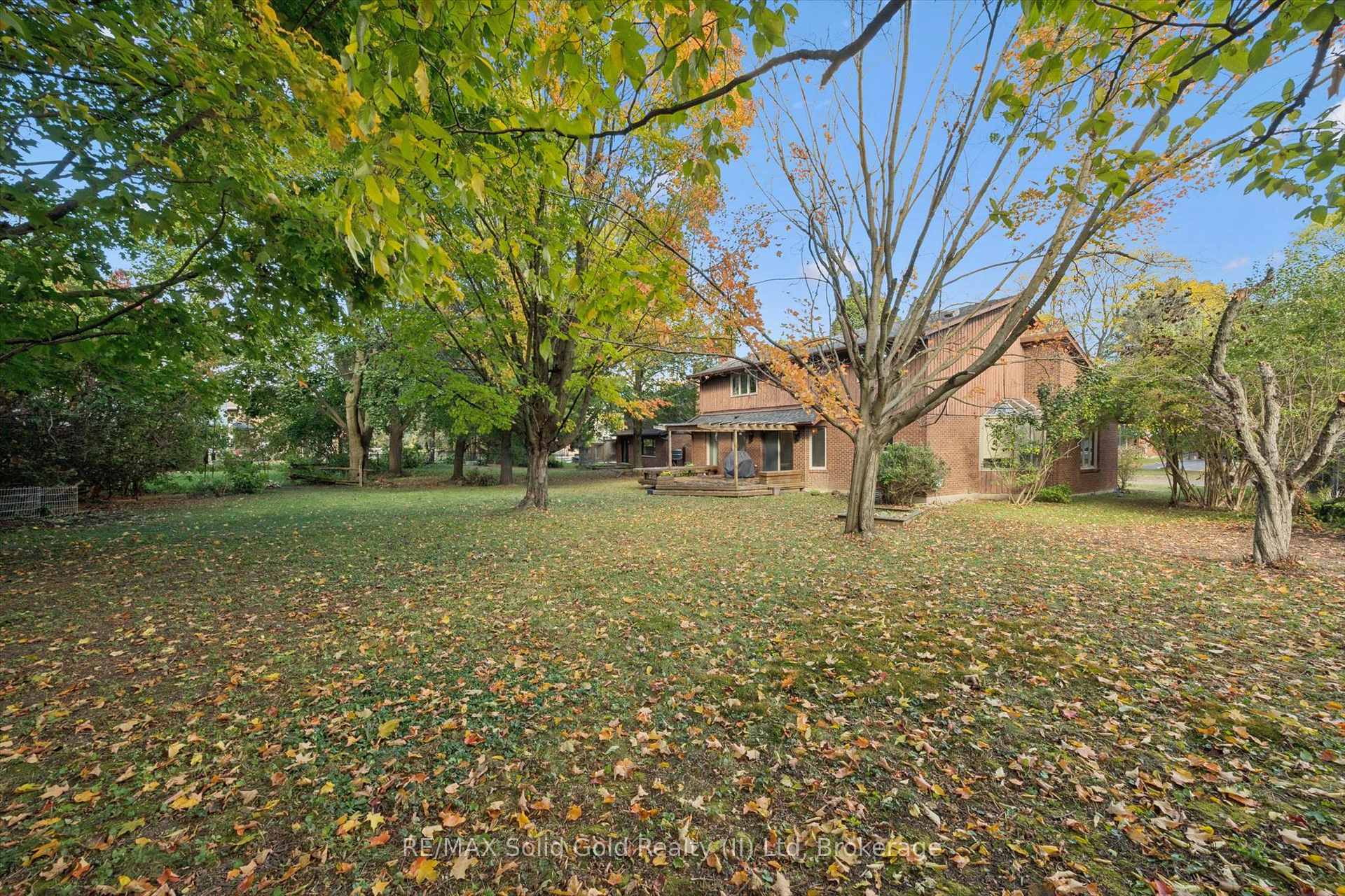 Photo 38 of 118 Ralston Place, Waterloo, Beechwood West — HOMEH