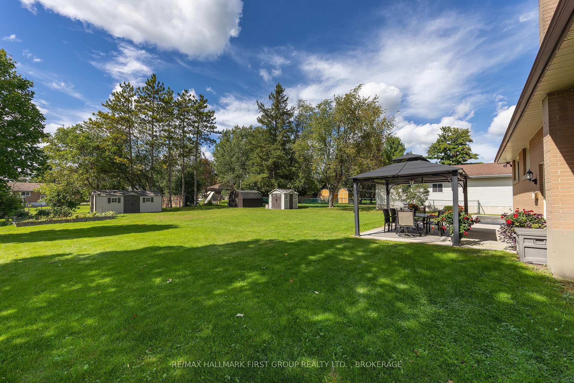 Photo 40 of 1449 Avondale Crescent, Kingston, City Northwest — HOMEH