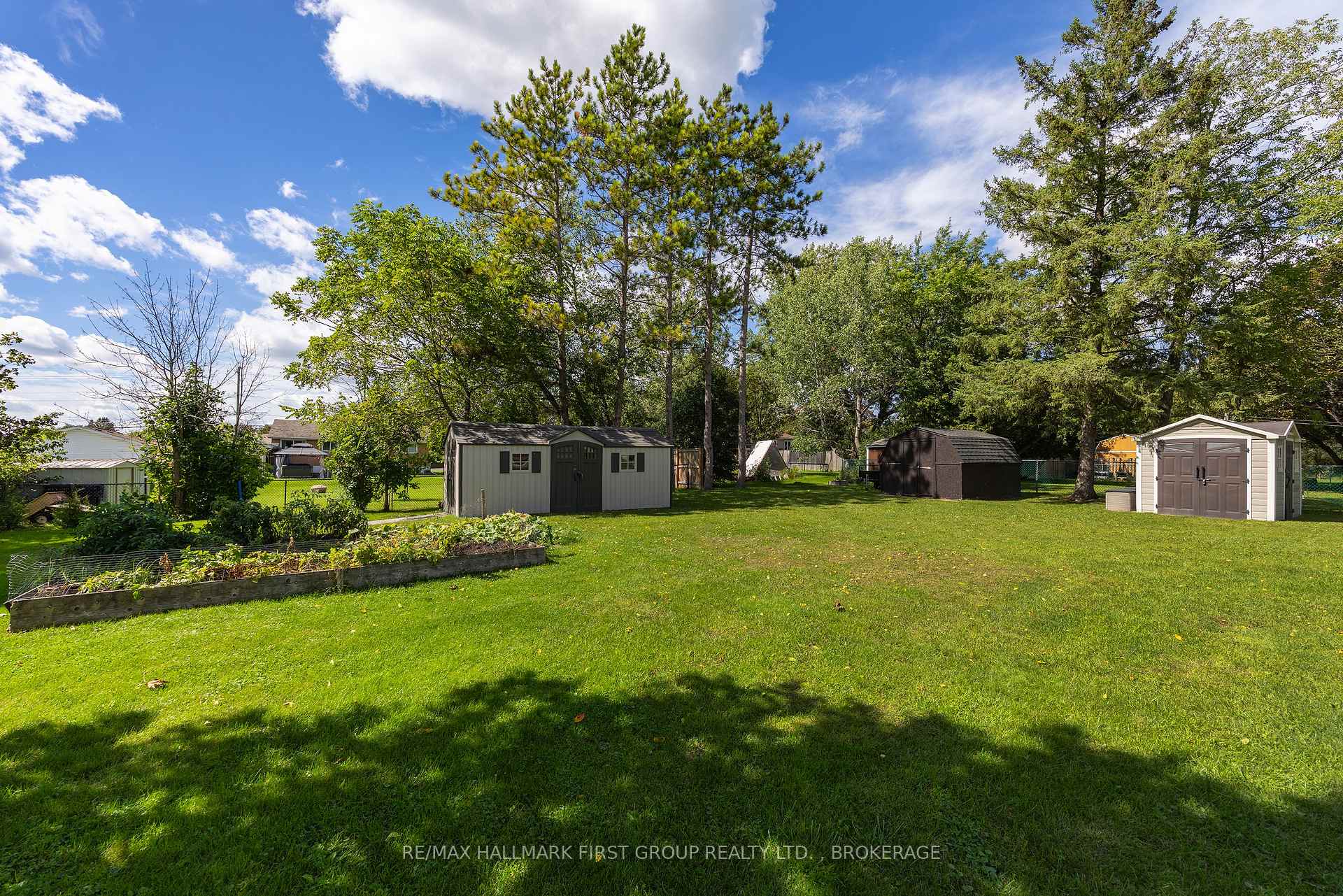 Photo 41 of 1449 Avondale Crescent, Kingston, City Northwest — HOMEH