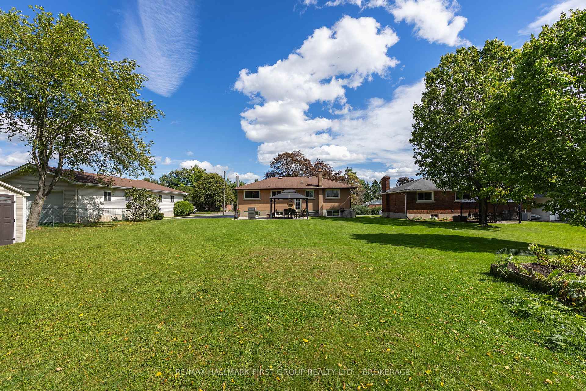 Photo 45 of 1449 Avondale Crescent, Kingston, City Northwest — HOMEH
