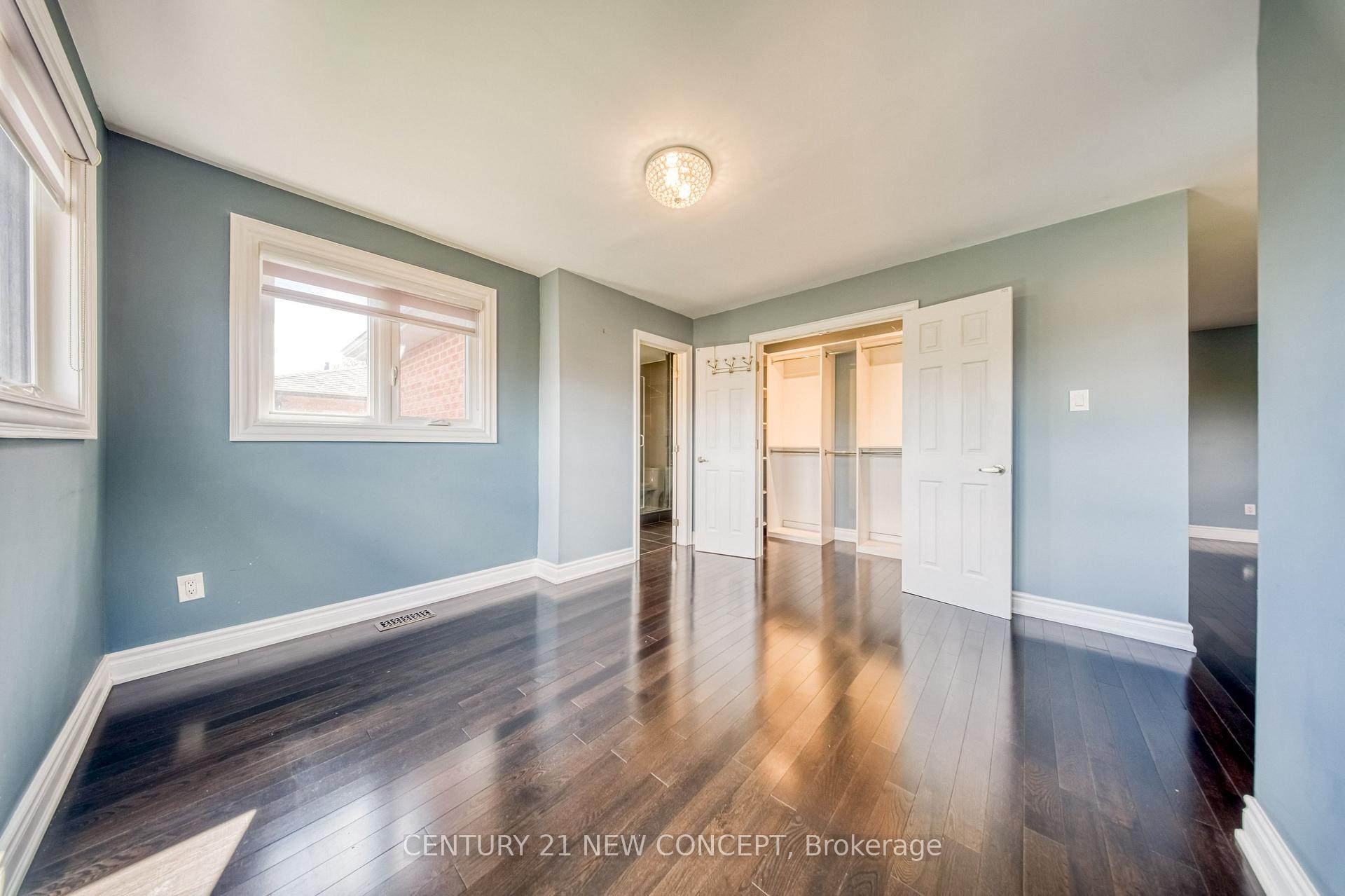 Photo 25 of 528 Belview Avenue, Vaughan, East Woodbridge — HOMEH