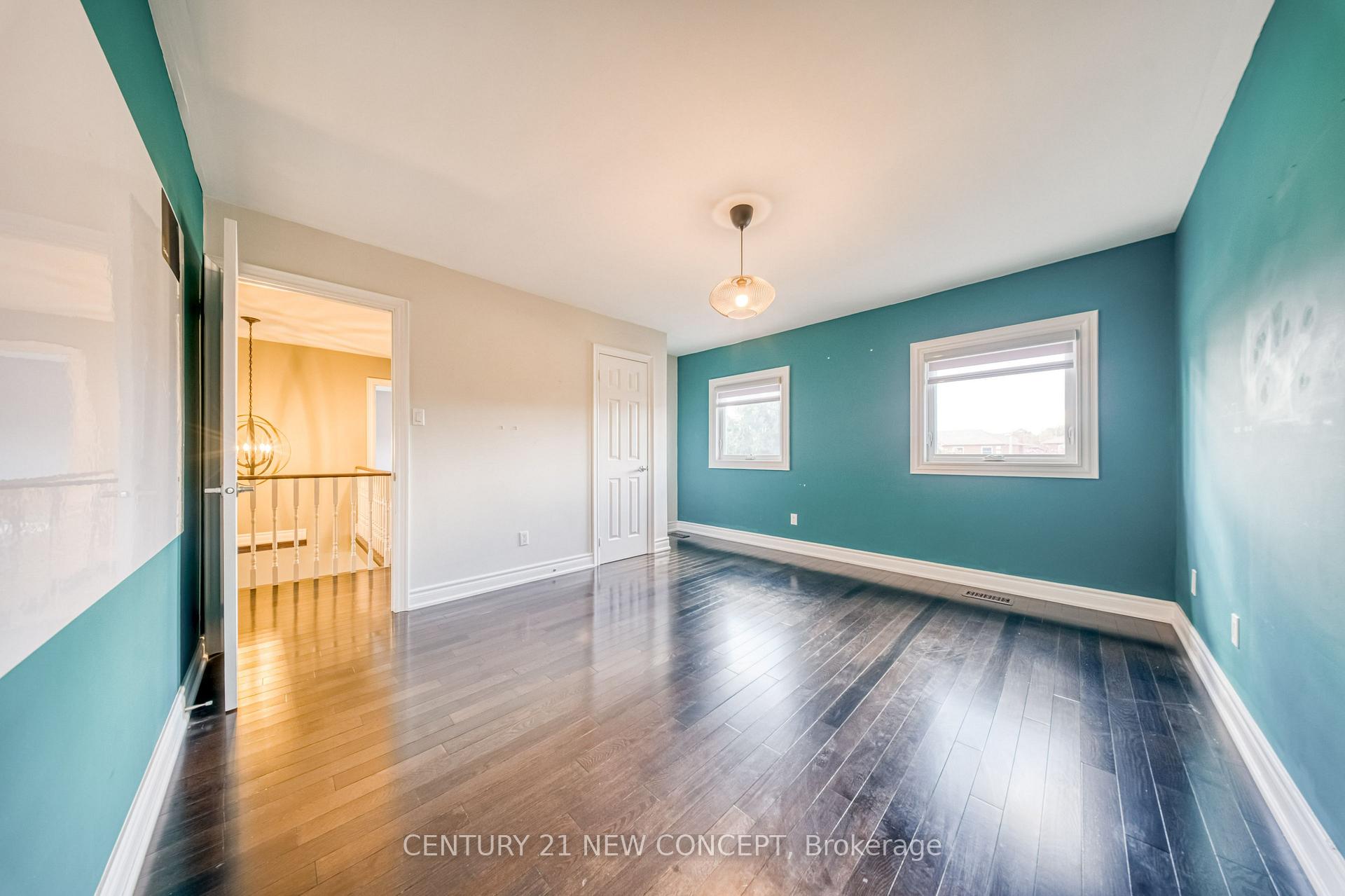 Photo 35 of 528 Belview Avenue, Vaughan, East Woodbridge — HOMEH