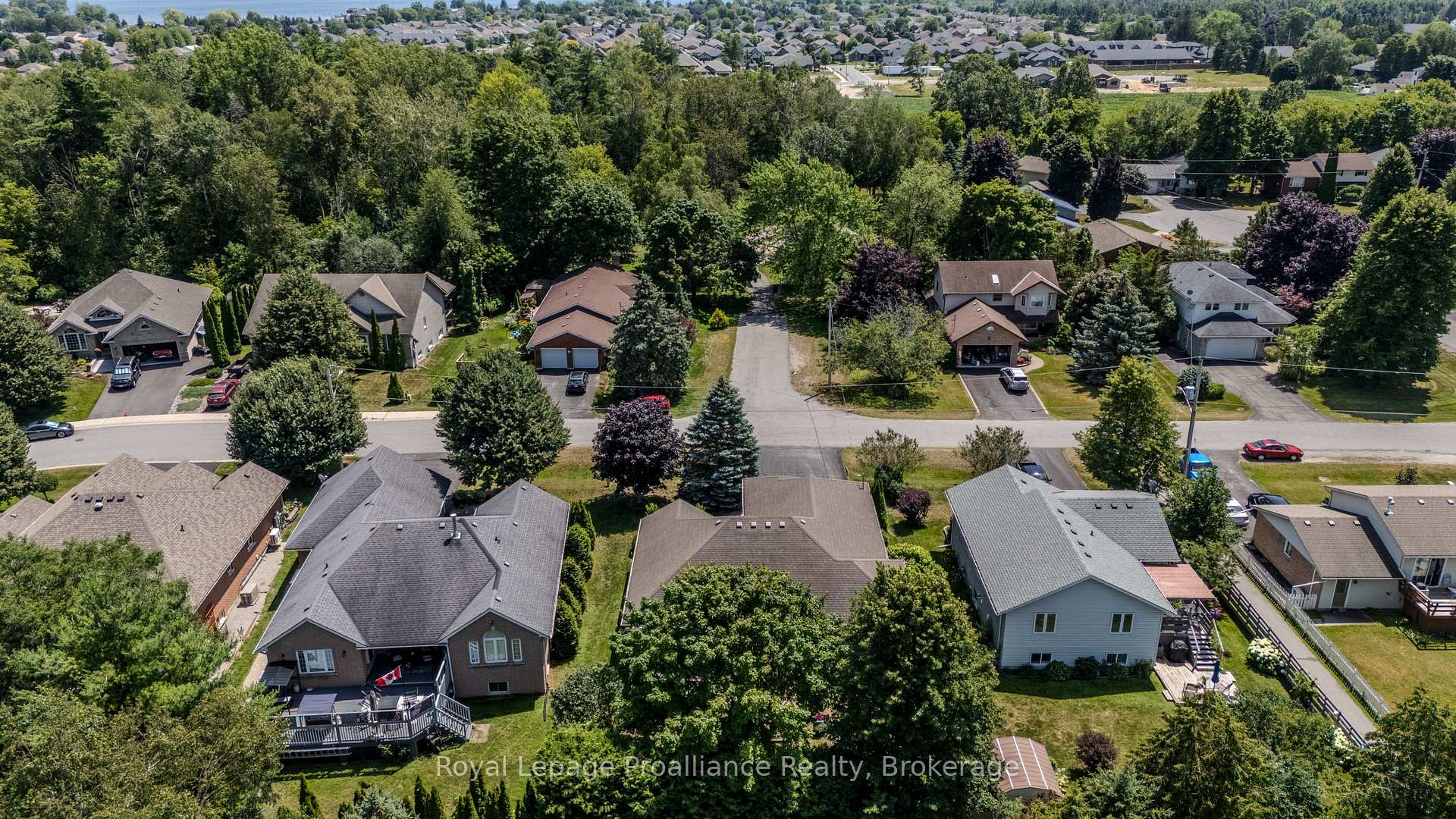 Photo 4 of 31 Huron Drive, Brighton — HOMEH