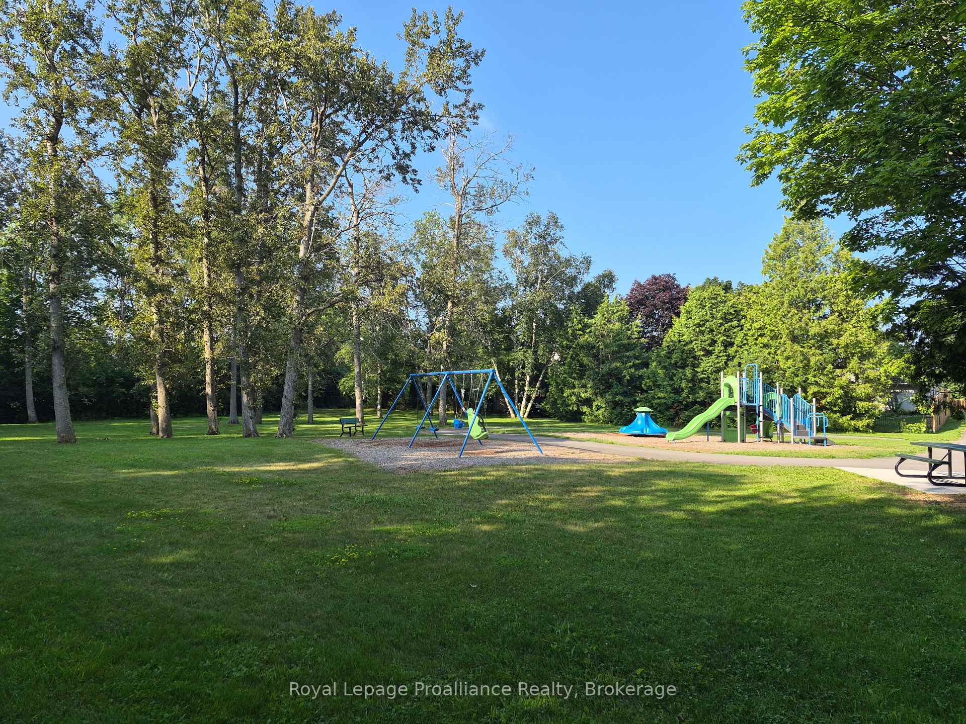 Photo 5 of 31 Huron Drive, Brighton — HOMEH