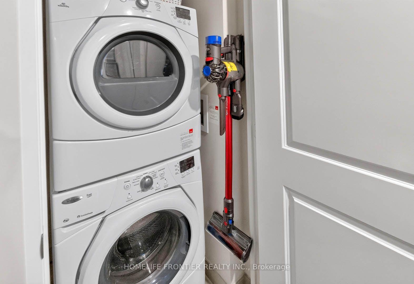 Photo 18 of Unit 706, 2 Old Mill Drive, Toronto, High Park-Swansea — HOMEH