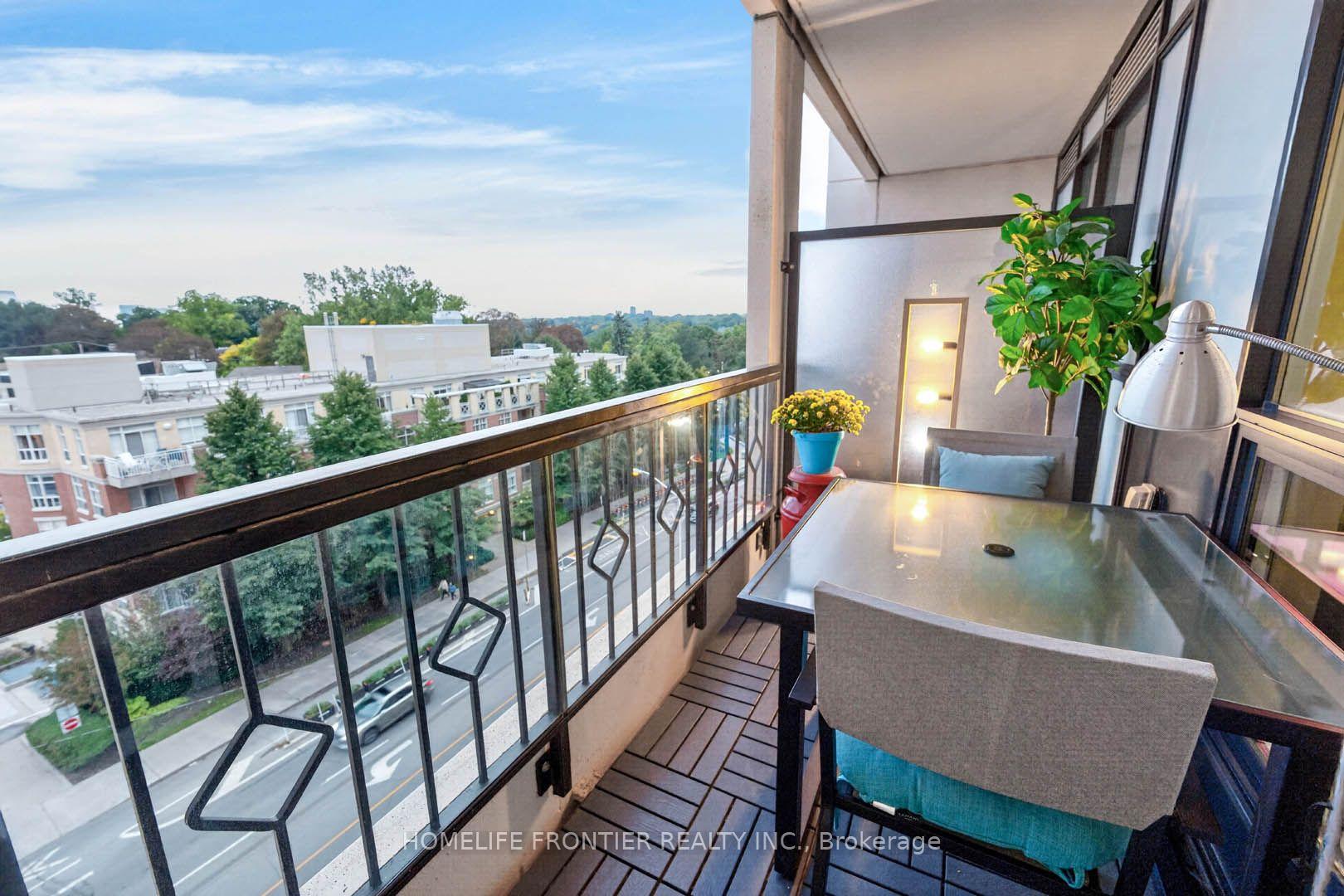 Photo 19 of Unit 706, 2 Old Mill Drive, Toronto, High Park-Swansea — HOMEH