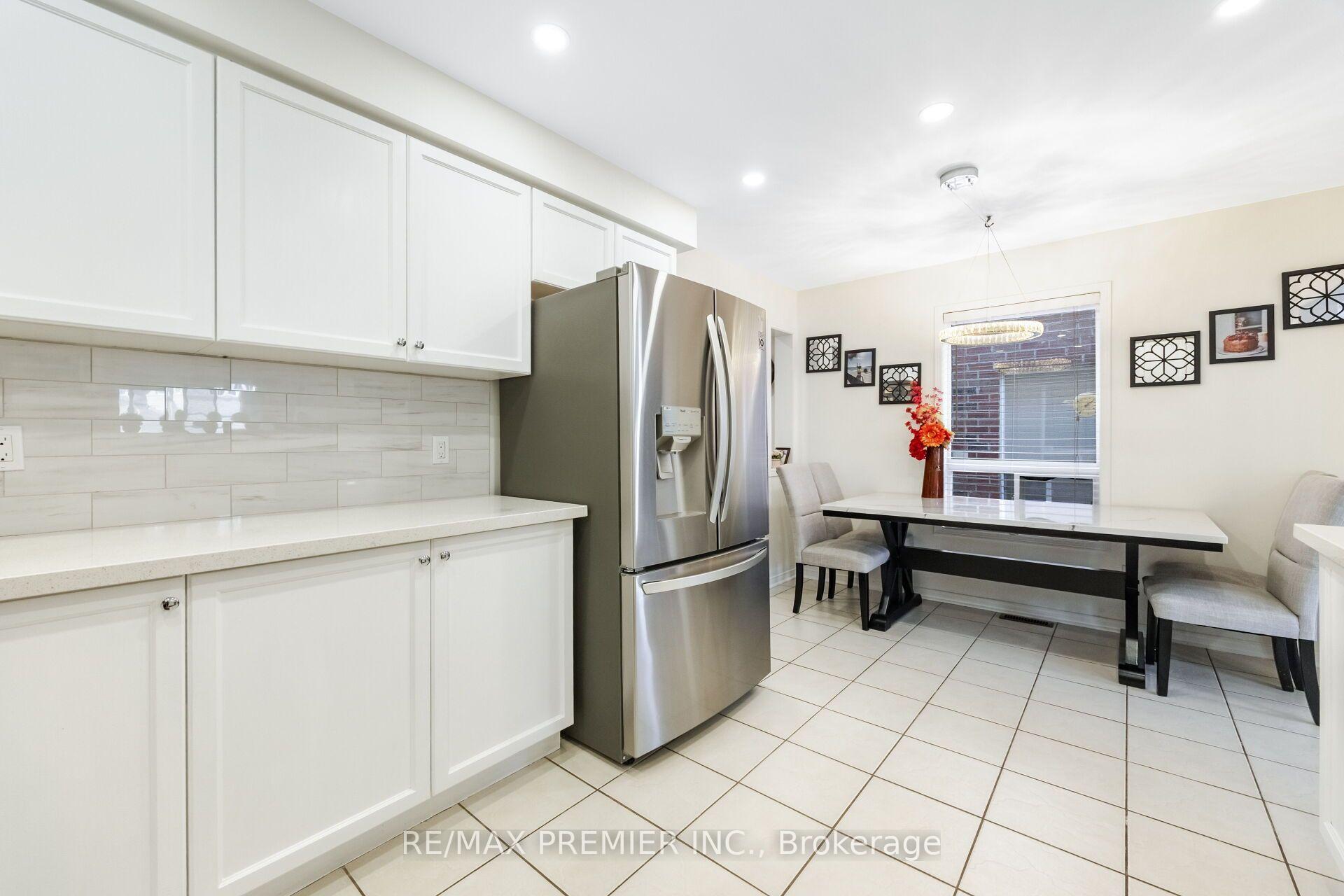 Photo 11 of 1268 Newell Street, Milton, Dempsey — HOMEH
