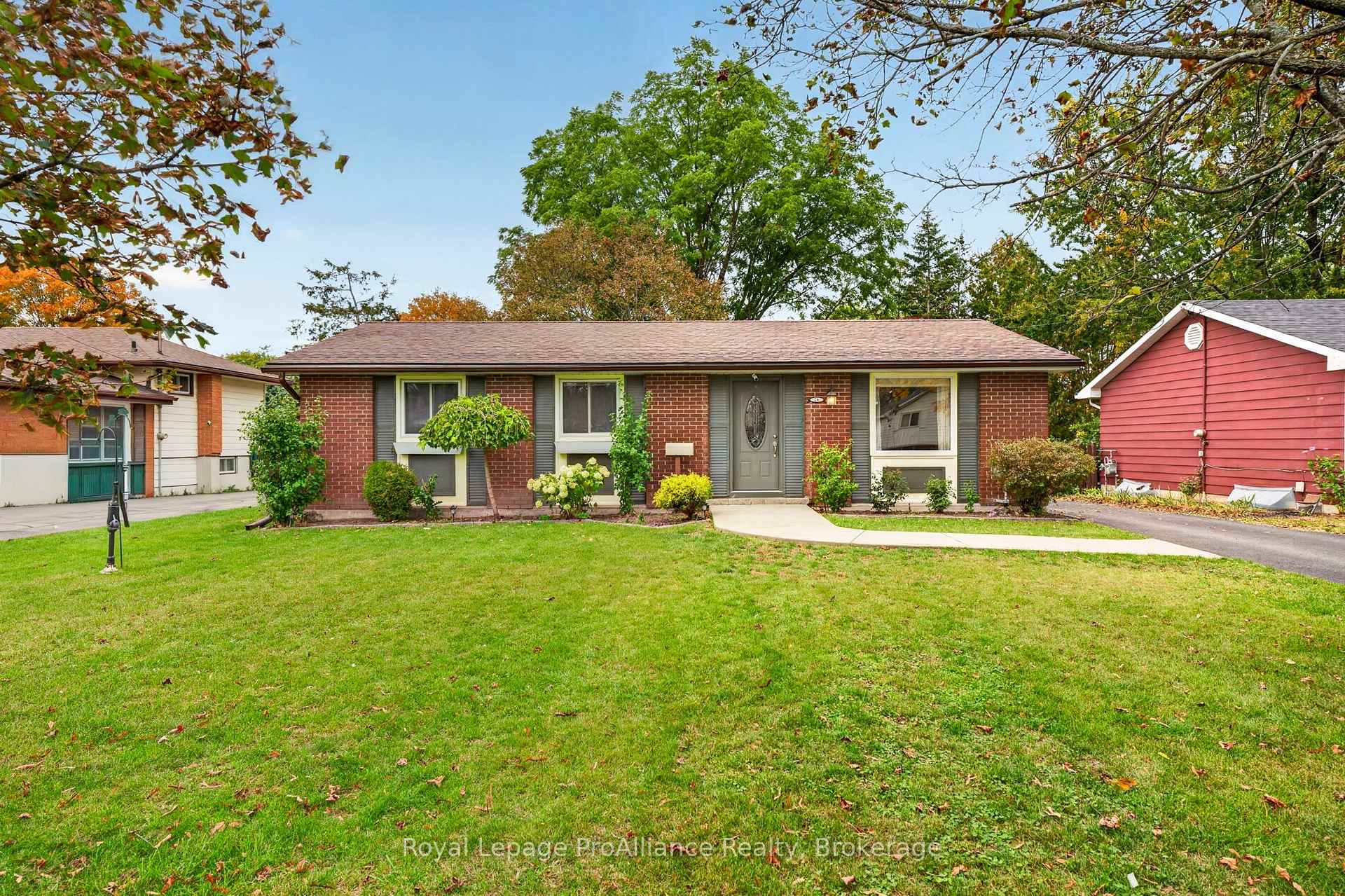 Photo of 26 Lexington Crescent