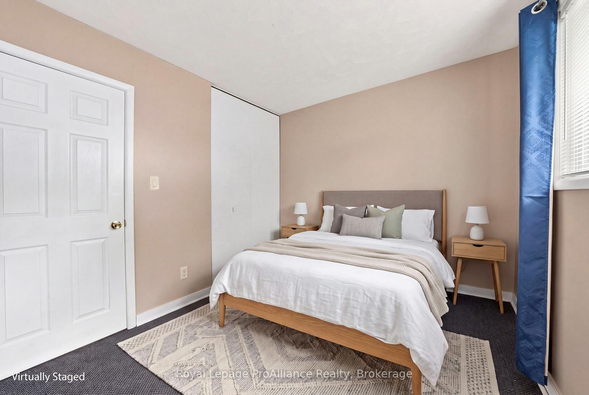 Photo 16 of 26 Lexington Crescent, Belleville, Belleville Ward — HOMEH