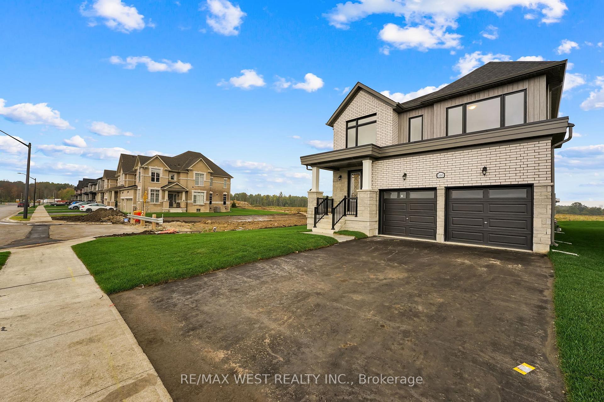 Photo 3 of 160 Union Boulevard, Wasaga Beach — HOMEH