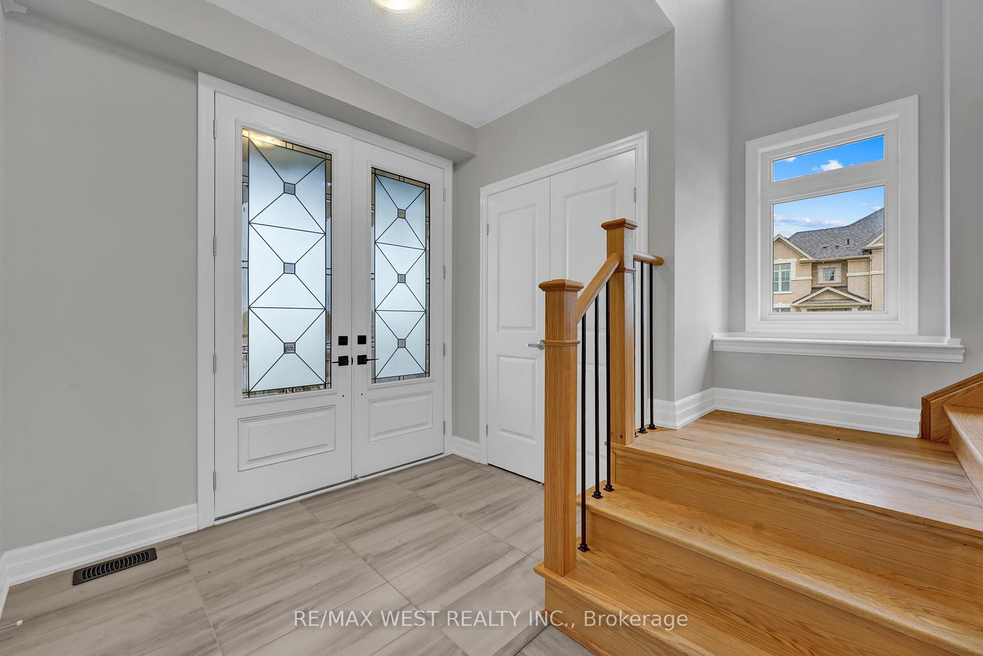 Photo 5 of 160 Union Boulevard, Wasaga Beach — HOMEH