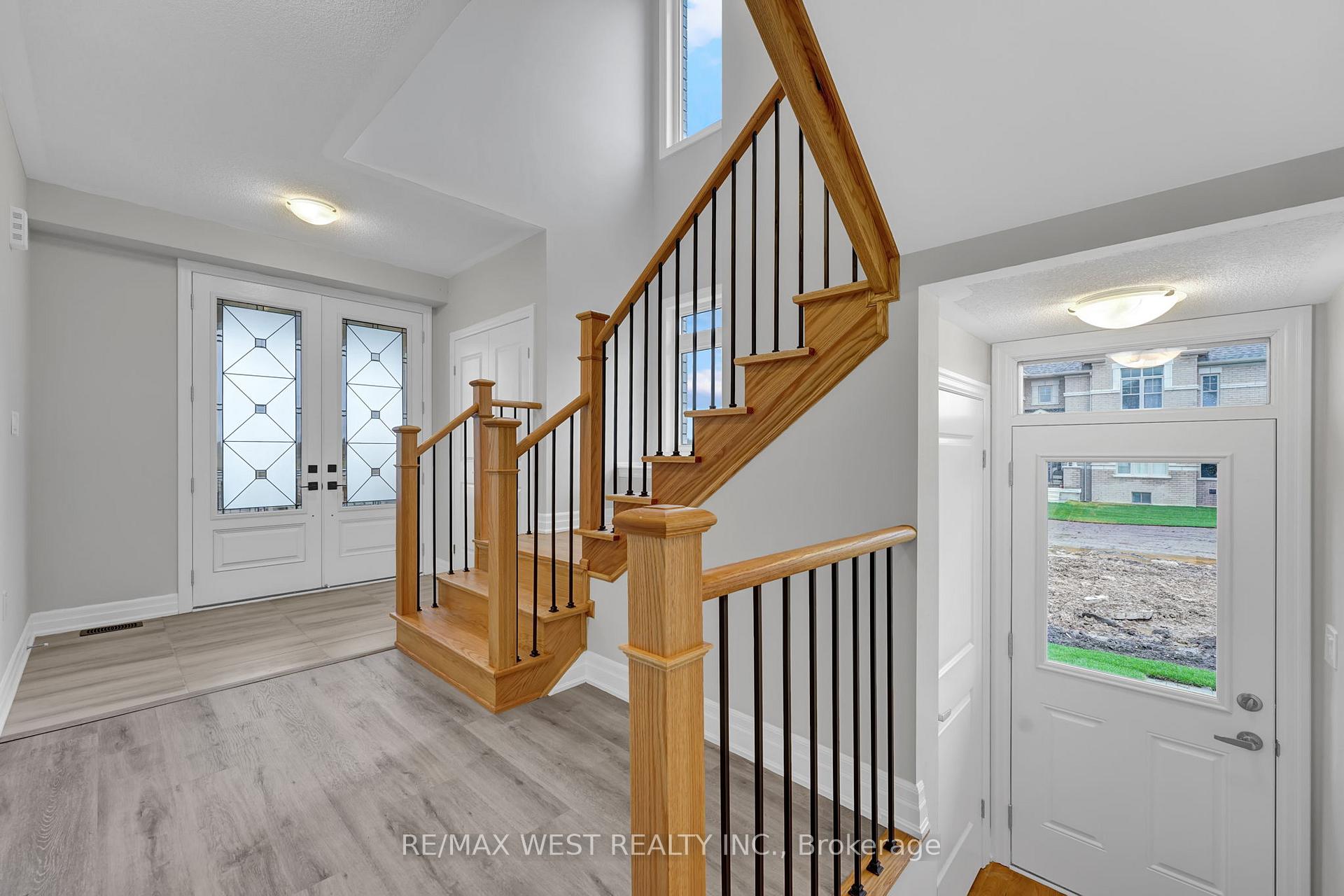 Photo 6 of 160 Union Boulevard, Wasaga Beach — HOMEH