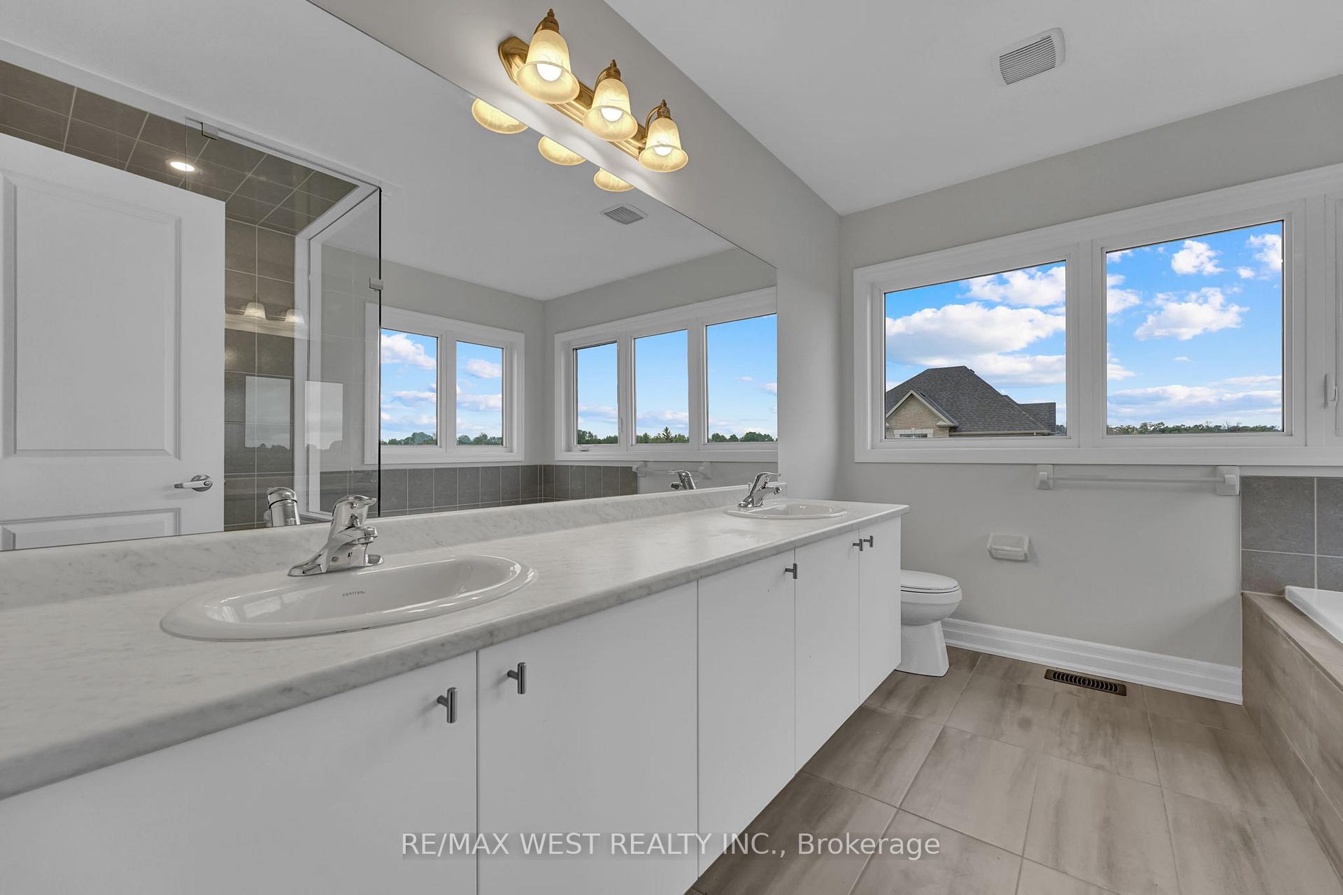 Photo 32 of 160 Union Boulevard, Wasaga Beach — HOMEH