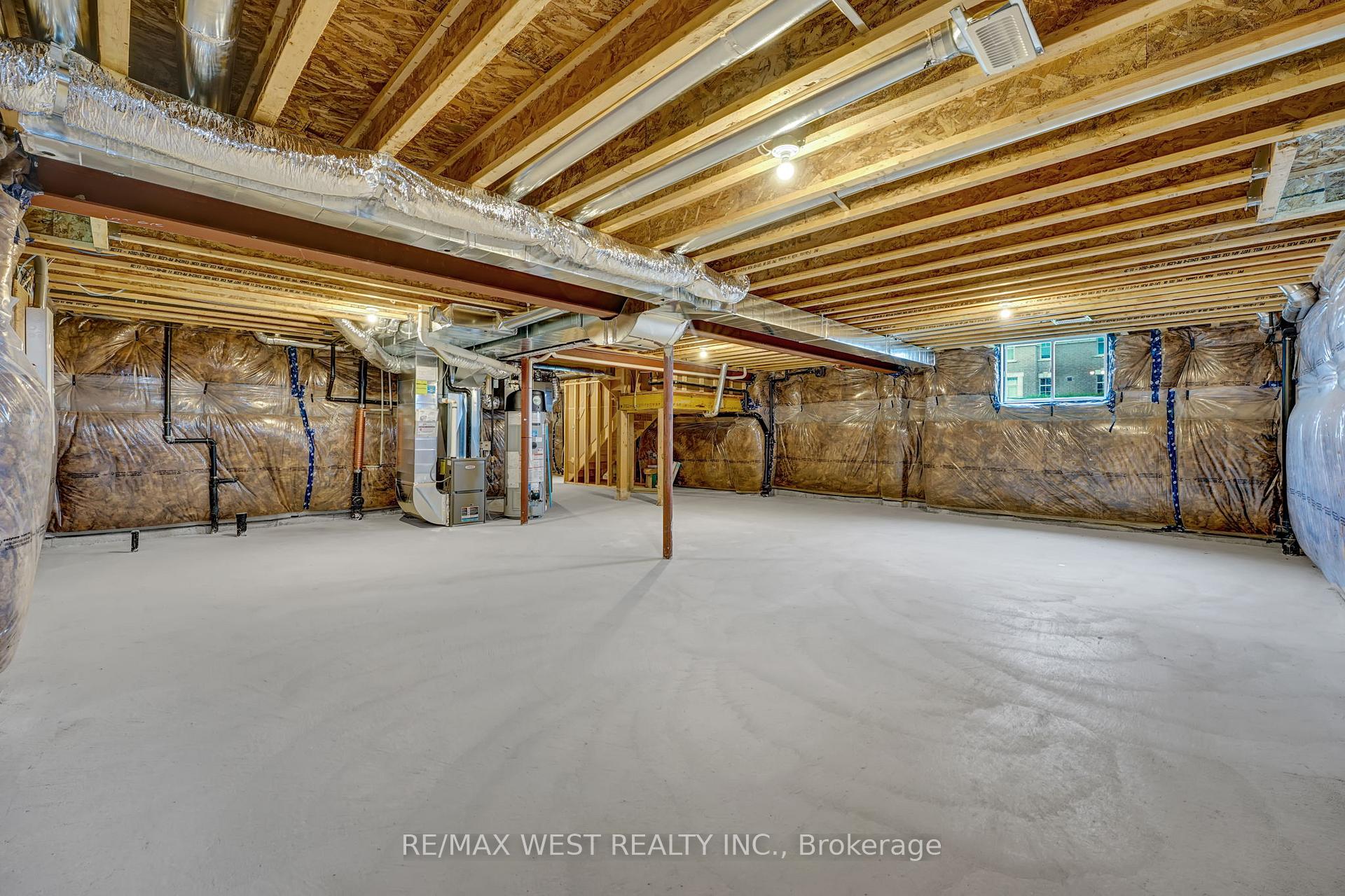 Photo 36 of 160 Union Boulevard, Wasaga Beach — HOMEH