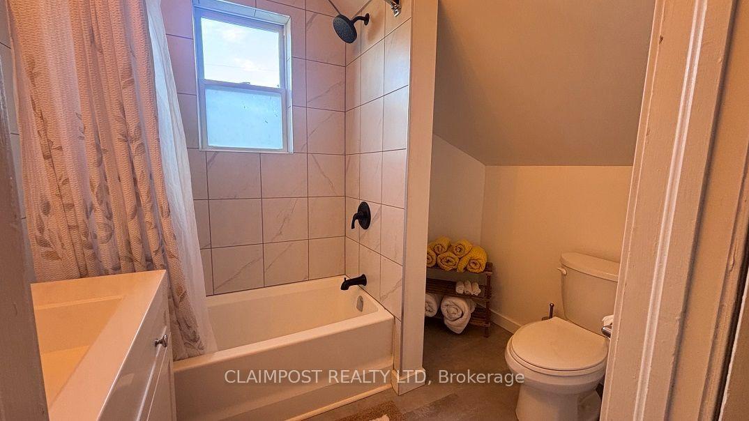 Photo 31 of 236 Hemlock Street N, Timmins, TNE - Hill District — HOMEH