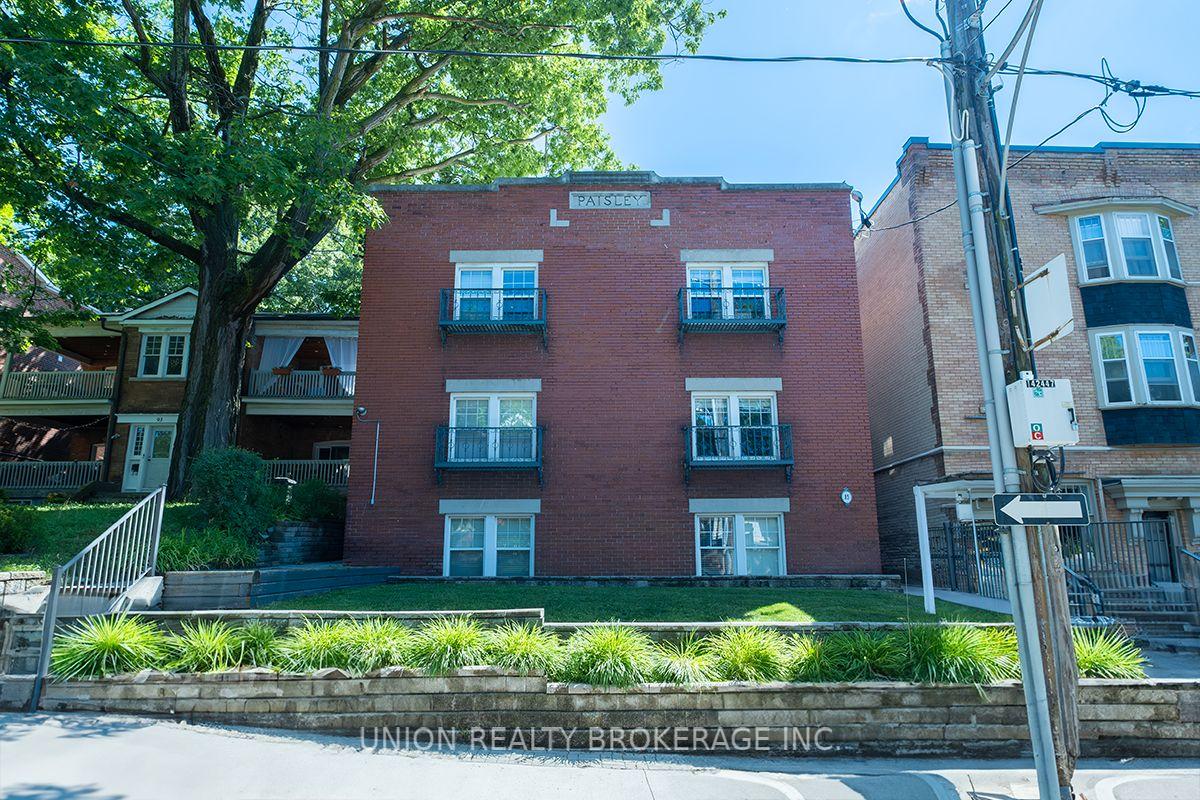 Photo 1 of Unit 9, 85 Beech Avenue, Toronto, The Beaches — HOMEH