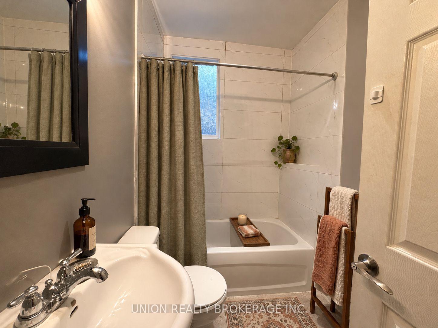 Photo 22 of Unit 9, 85 Beech Avenue, Toronto, The Beaches — HOMEH