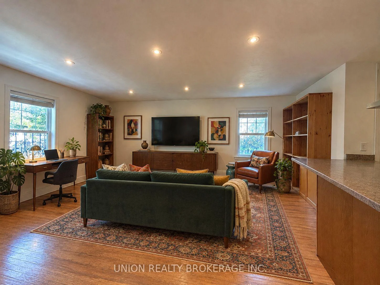 Photo 19 of Unit 9, 85 Beech Avenue, Toronto, The Beaches — HOMEH