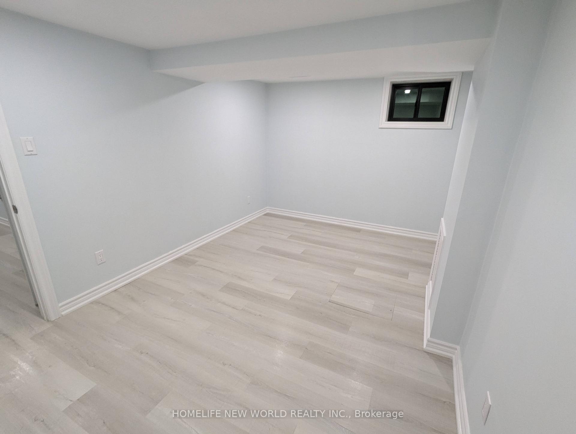 Photo 7 of Unit Lower, 90 Oakvale Avenue, Toronto, Greenwood-Coxwell — HOMEH