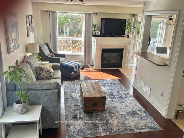 Photo 4 of Unit 3, 344 Main Street E, Grimsby, Grimsby East — HOMEH