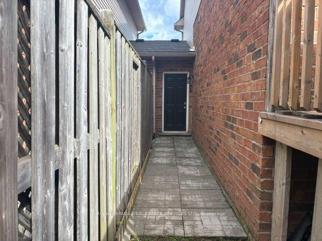 Photo 29 of Unit 3, 344 Main Street E, Grimsby, Grimsby East — HOMEH