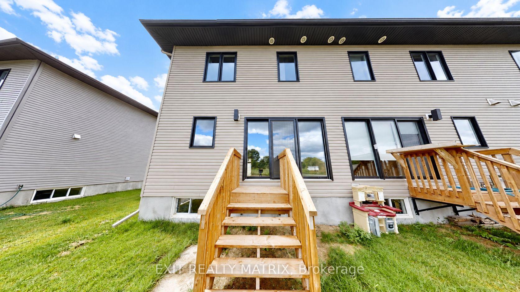 Photo 16 of 190 Argile Street, Casselman, Casselman — HOMEH