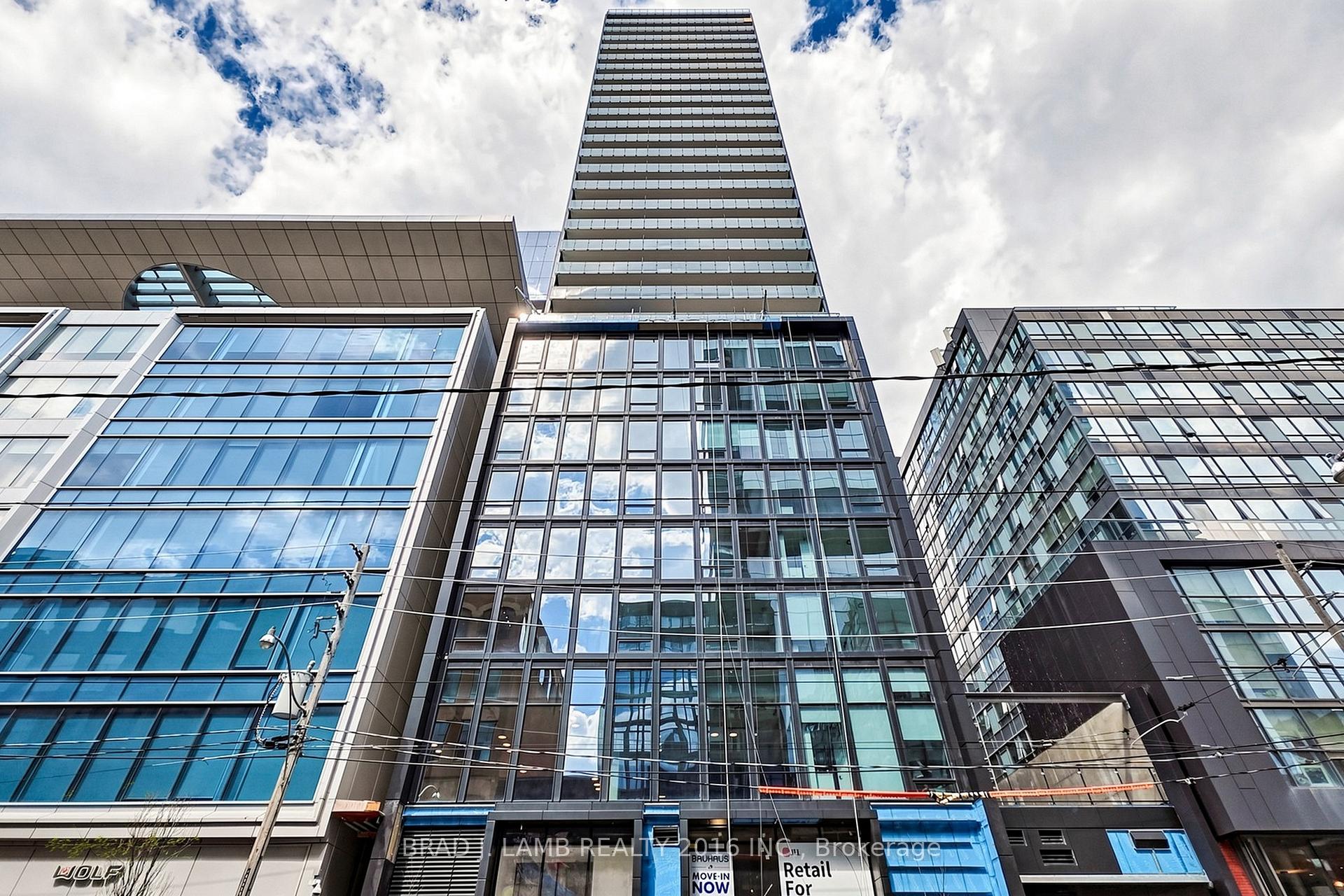 Photo of Unit 2803, 284 King Street E