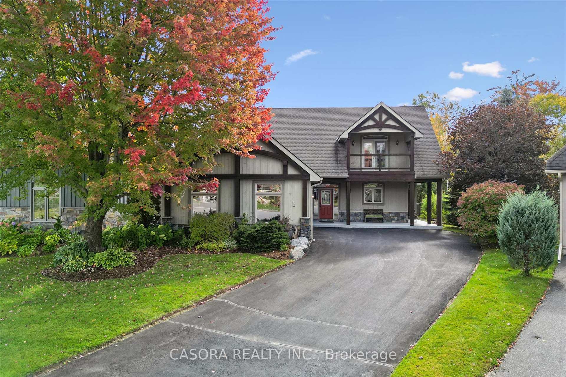 Photo of 15 Breakwater Court