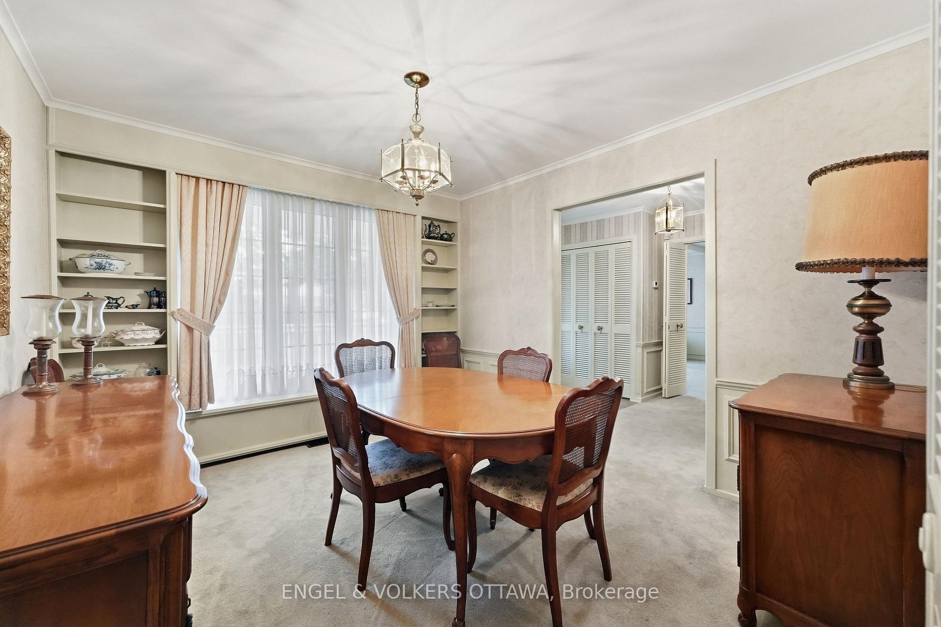 Photo 9 of 1837 Ferncroft Crescent, Ottawa, Guildwood Estates - Urbandale Acres — HOMEH