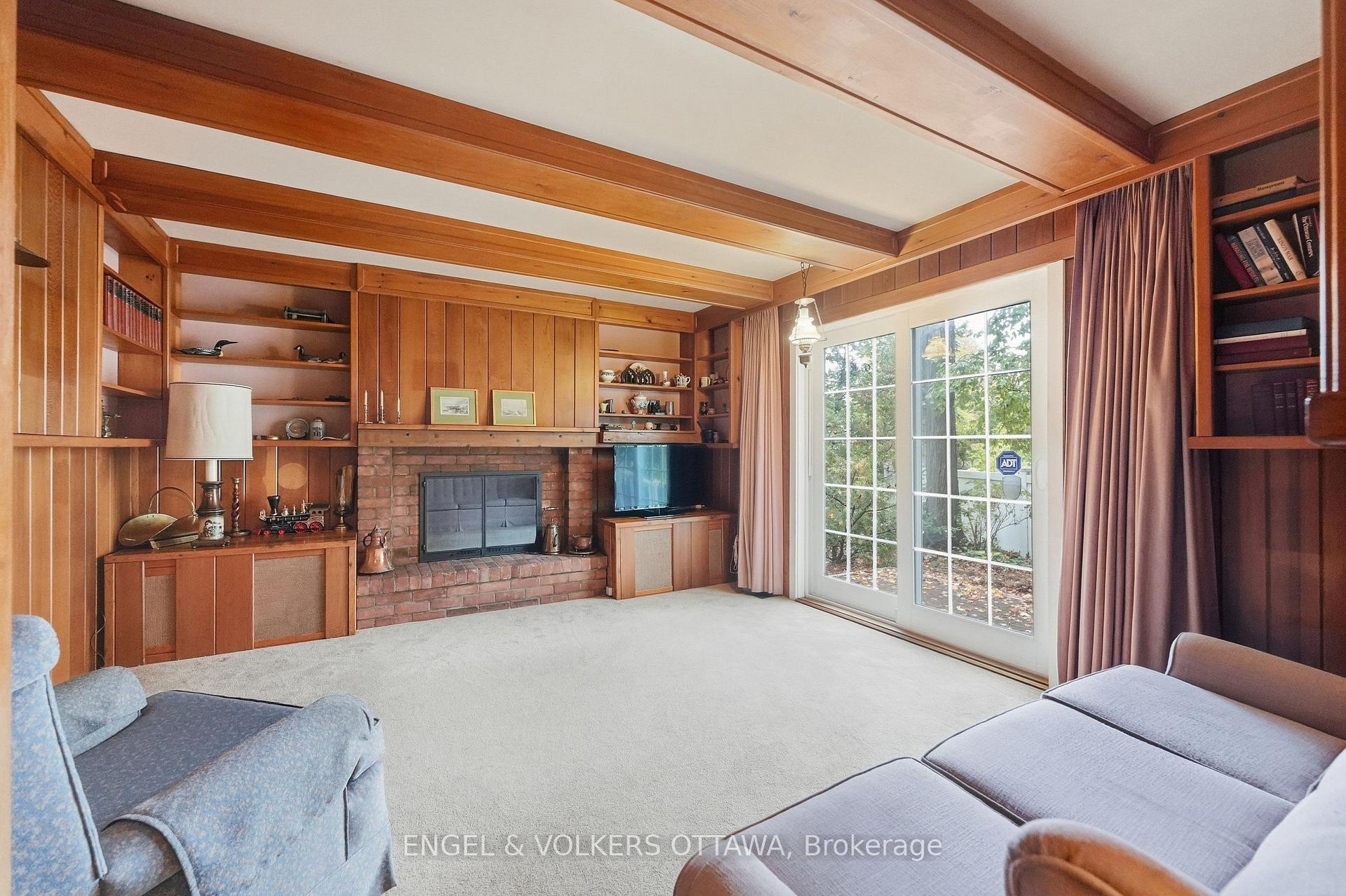 Photo 17 of 1837 Ferncroft Crescent, Ottawa, Guildwood Estates - Urbandale Acres — HOMEH