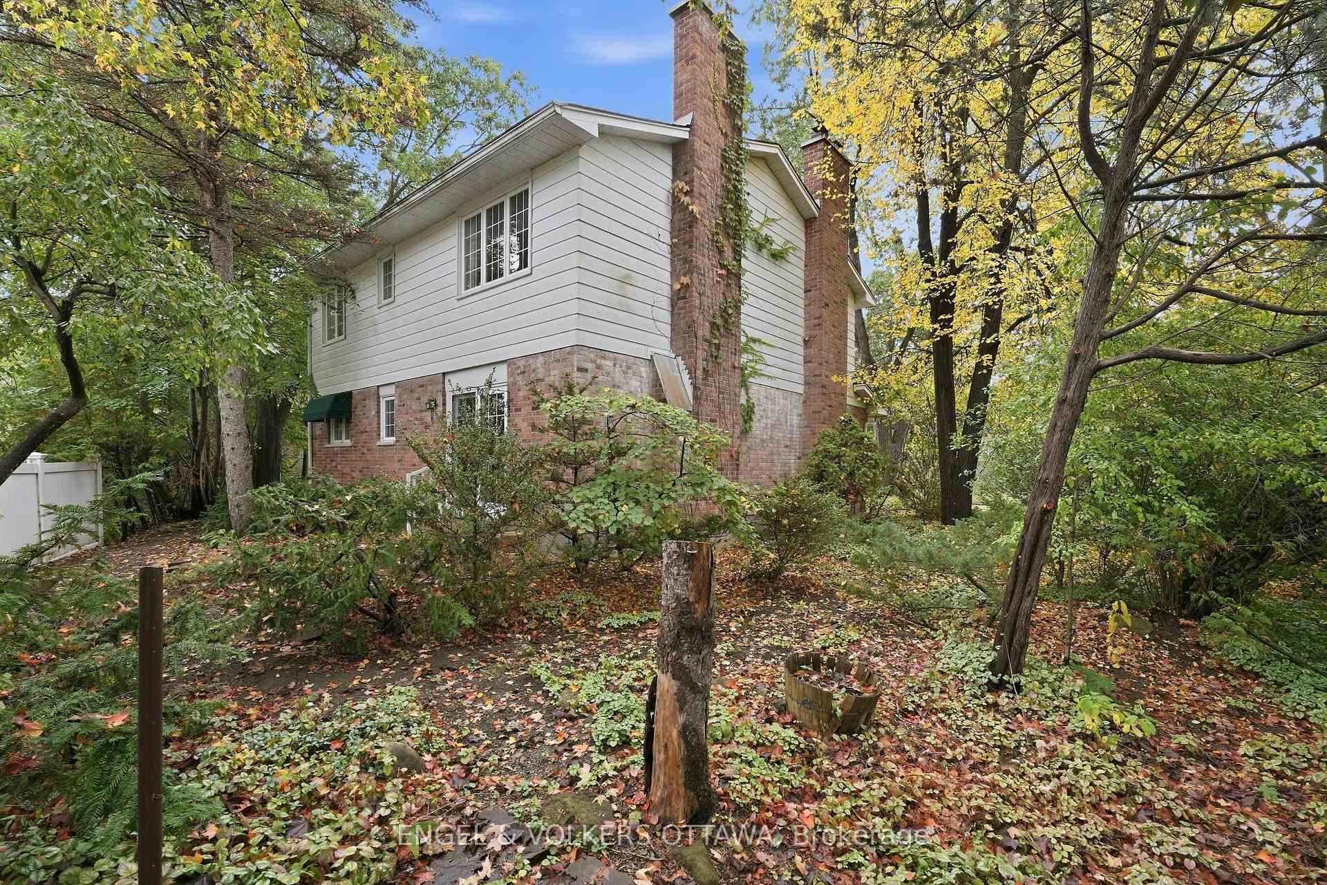 Photo 37 of 1837 Ferncroft Crescent, Ottawa, Guildwood Estates - Urbandale Acres — HOMEH