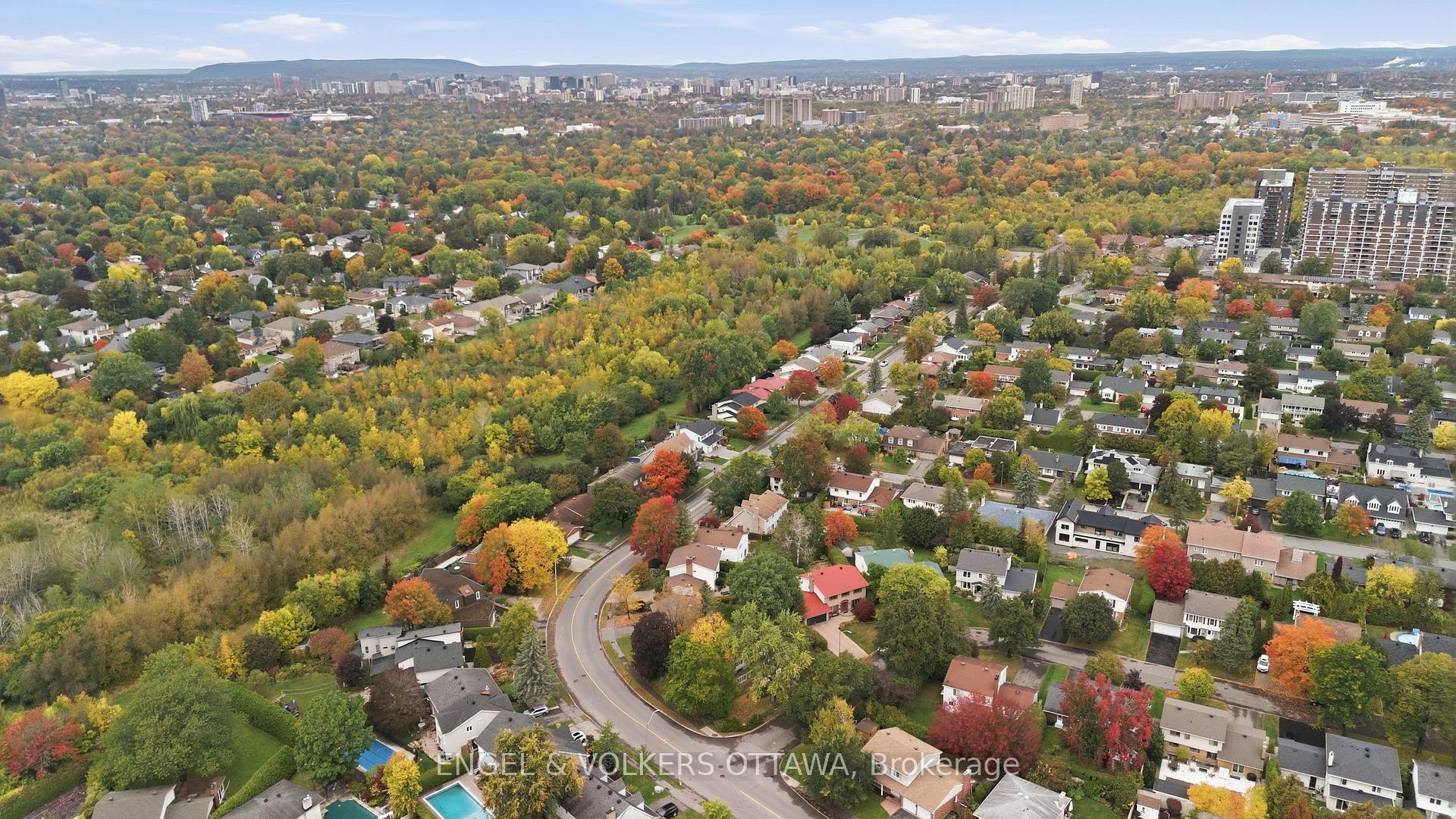Photo 44 of 1837 Ferncroft Crescent, Ottawa, Guildwood Estates - Urbandale Acres — HOMEH