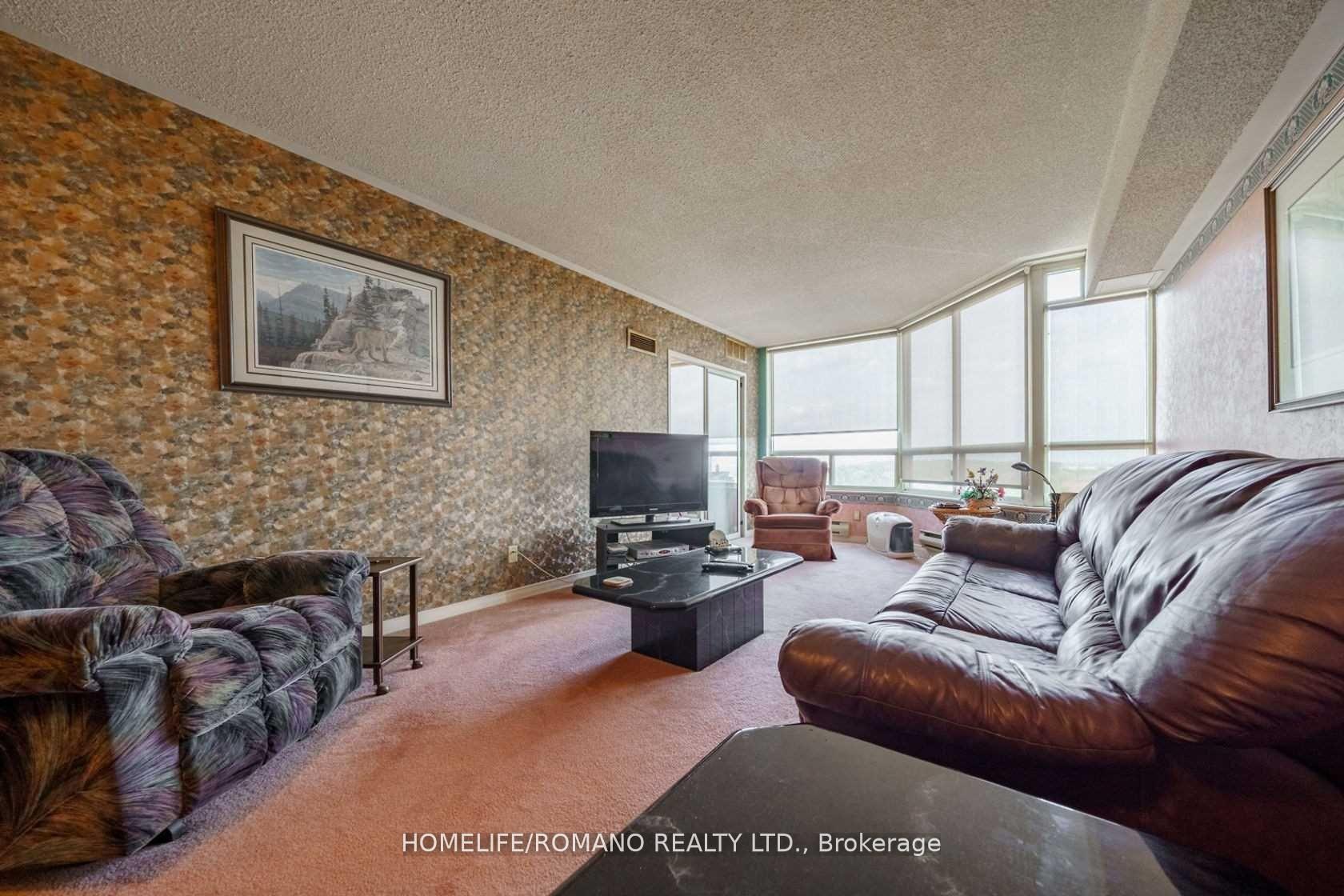 Photo 5 of Unit 506, 495 Highway 8, Hamilton, Stoney Creek — HOMEH