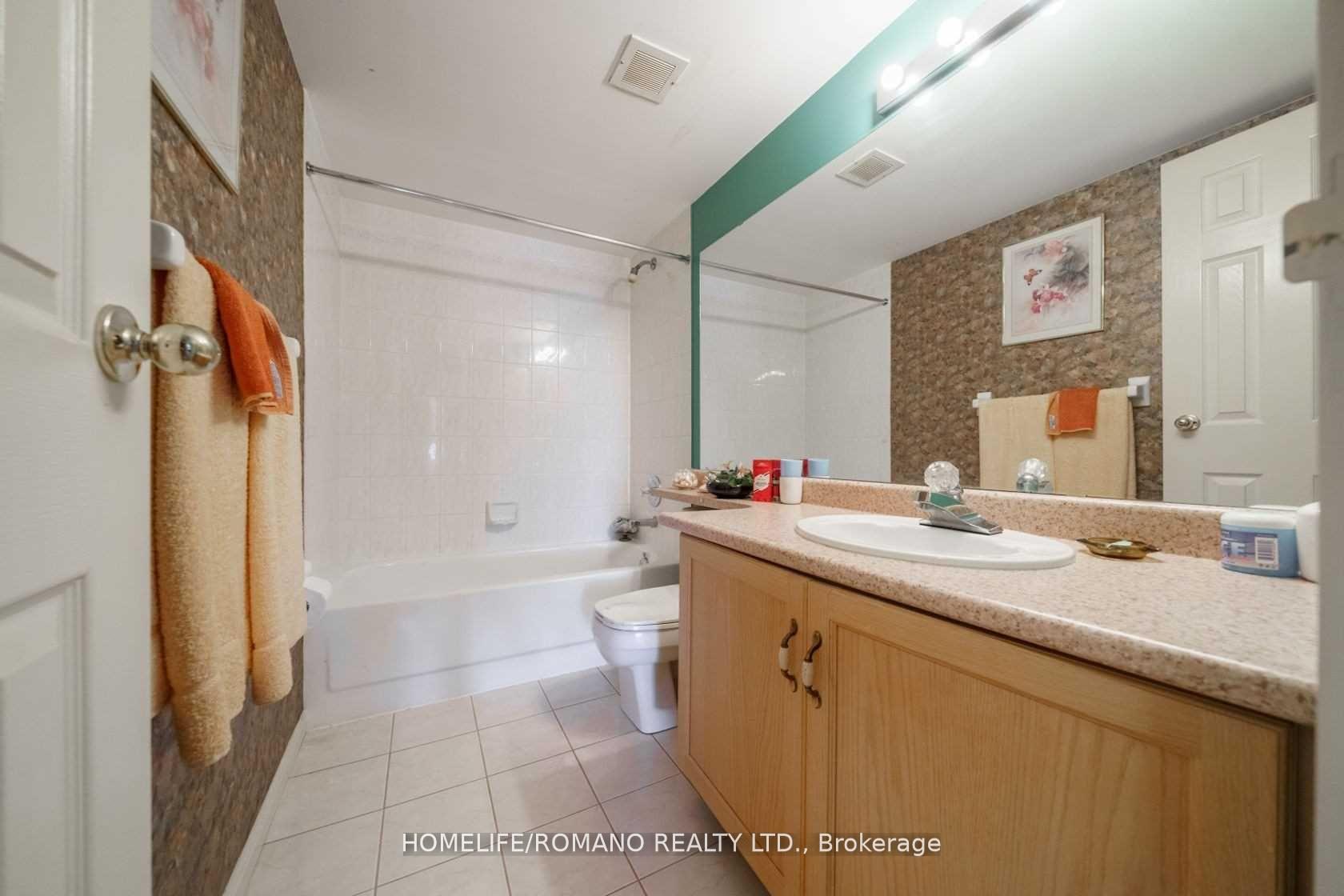 Photo 15 of Unit 506, 495 Highway 8, Hamilton, Stoney Creek — HOMEH