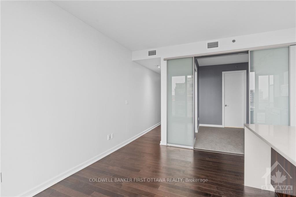 Photo 14 of Unit 907, 300 Lisgar Street, Ottawa, Ottawa Centre — HOMEH