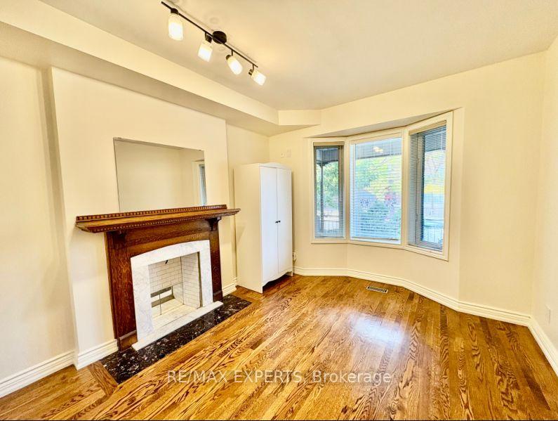 Photo 16 of Unit Unit D, 287 Sammon Avenue, Toronto, Danforth Village-East York — HOMEH