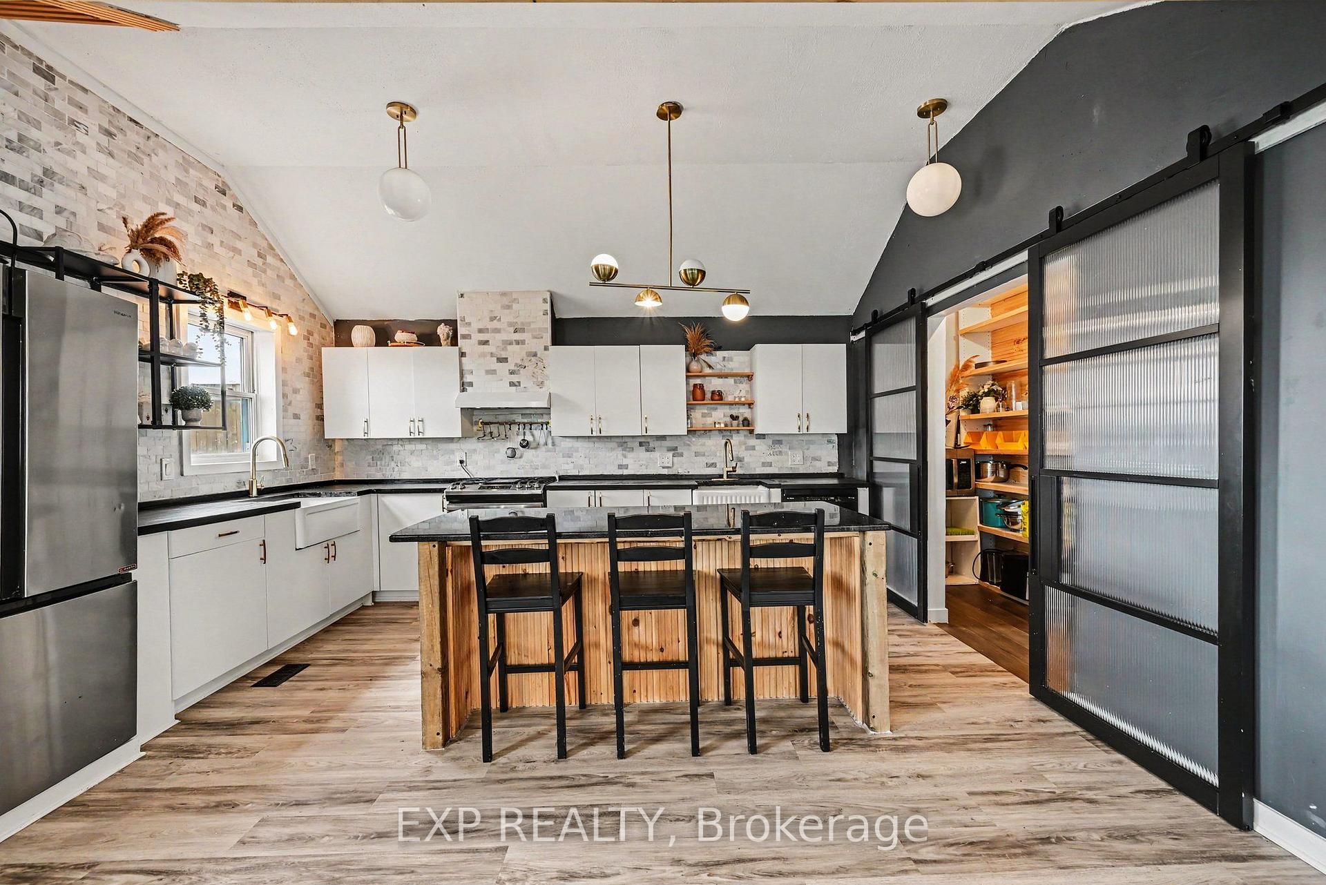 Photo 8 of 12294 County Rd 5, South Dundas, South Dundas (Williamsburgh) Twp — HOMEH